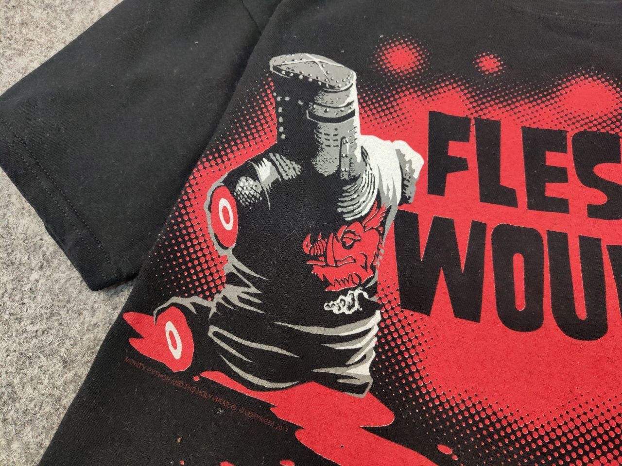 Liquid Blue Liquid Blue Vintage Monty Python Flesh Wound Tee T Shirt Size US L / EU 52-54 / 3 - 10 Thumbnail
