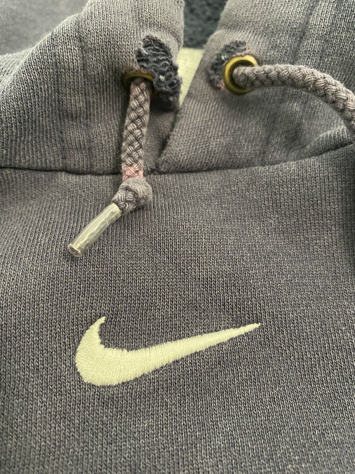 Nike × Vintage Vintage Nike Middle Swoosh Hoodie Boxy Distressed Oversized Size US XXL / EU 58 / 5 - 2 Thumbnail