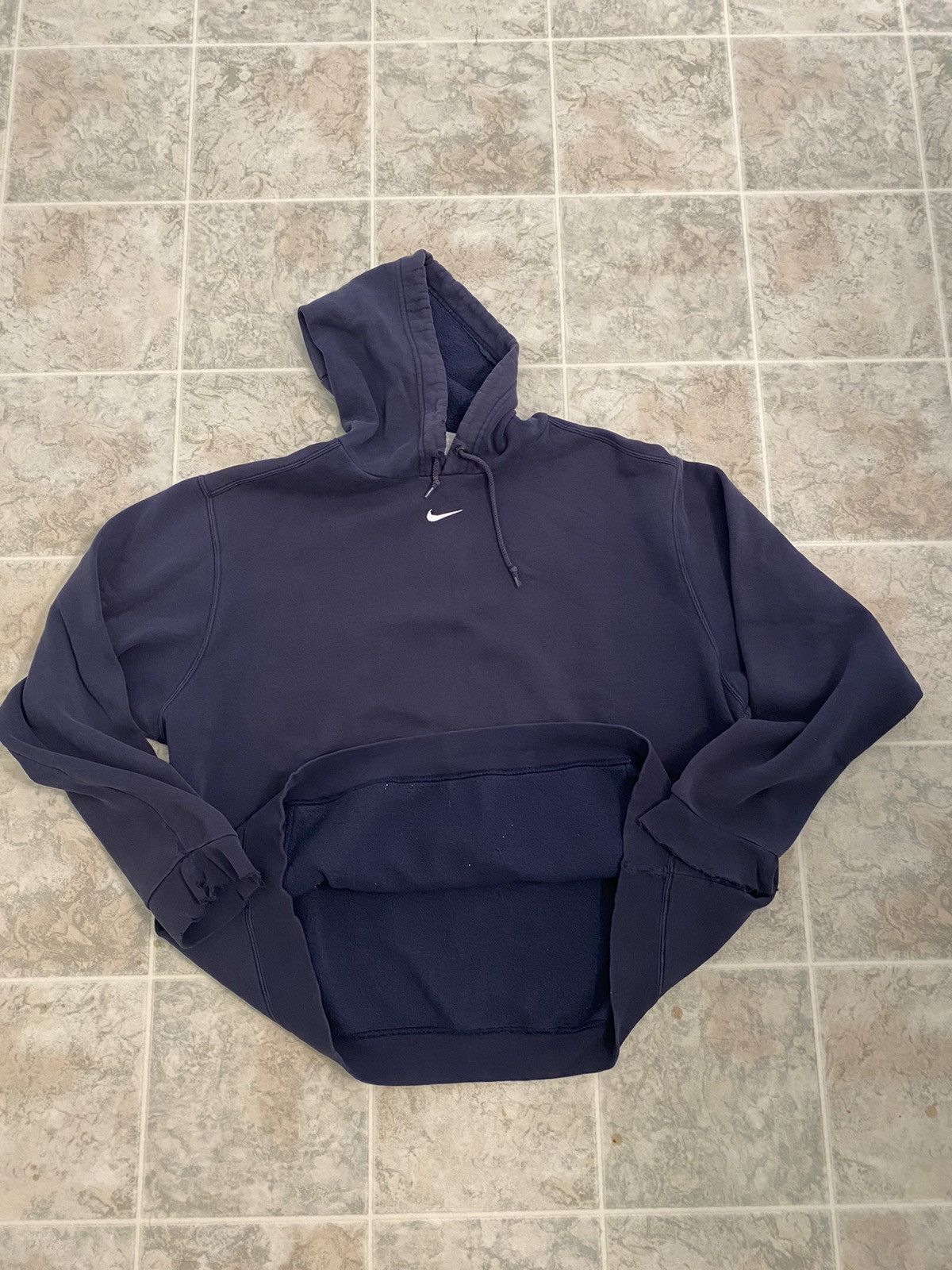Nike × Vintage Vintage Nike Middle Swoosh Hoodie Boxy Distressed Oversized Size US XXL / EU 58 / 5 - 5 Thumbnail