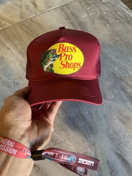 Vintage Cabelas Bass pro shops trucker hat