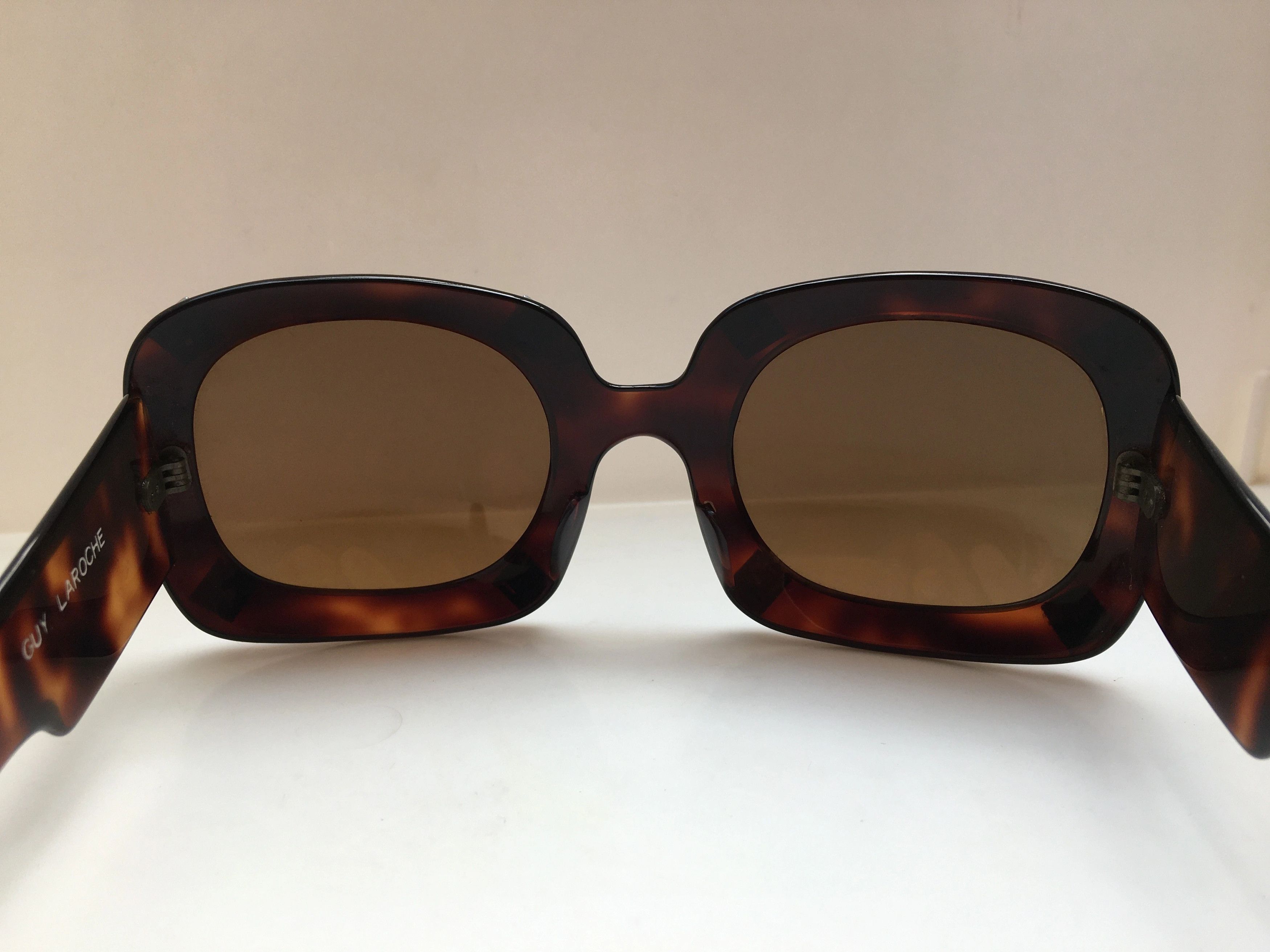 Guy Laroche '68 MOD GUY LAROCHE PARIS HAUTE COUTURE SUNGLASSES Size ONE SIZE - 8 Thumbnail