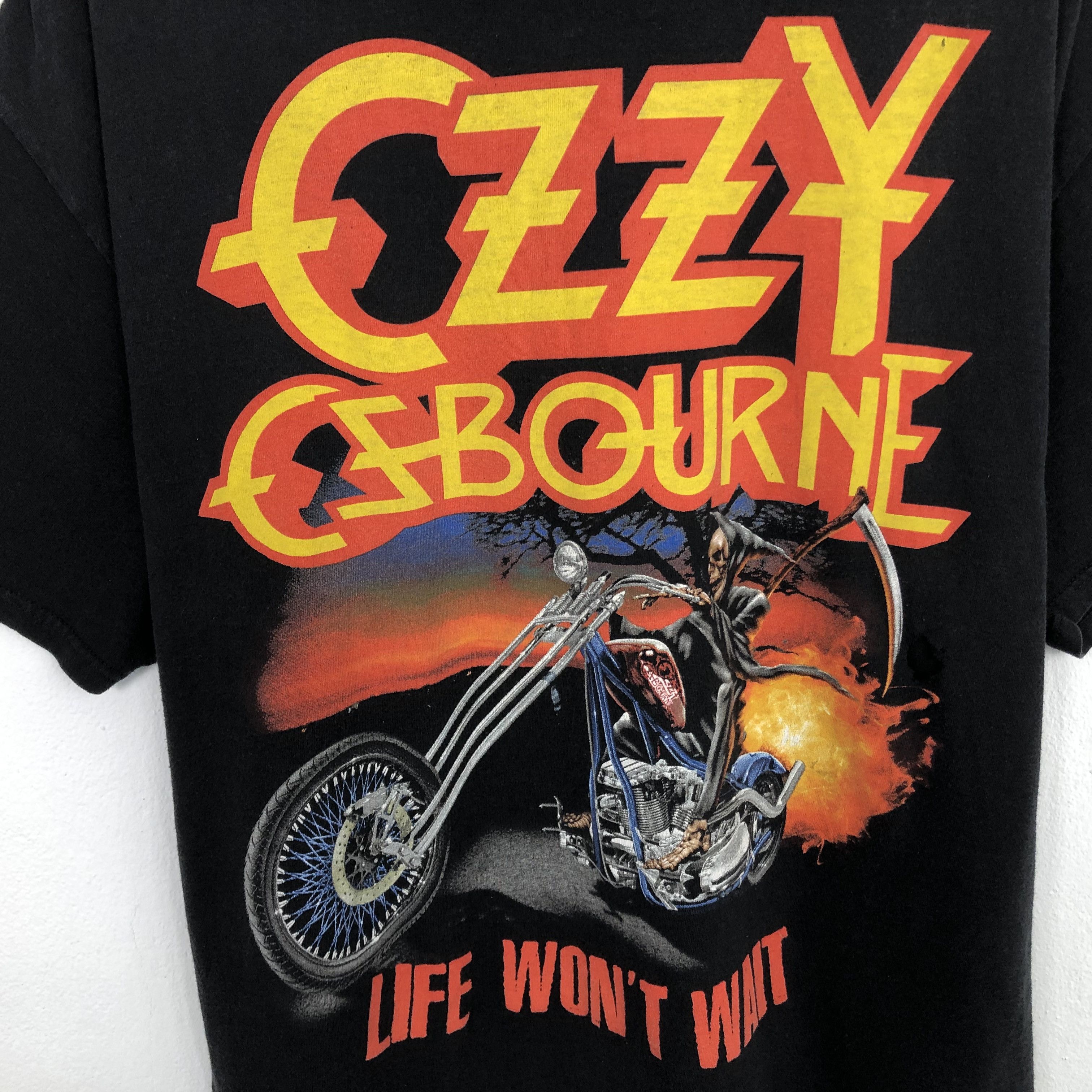 Ozzy Osbourne Vintage OZZY OSBOURNE Big Design Tshirt Size US XL / EU 56 / 4 - 2 Thumbnail
