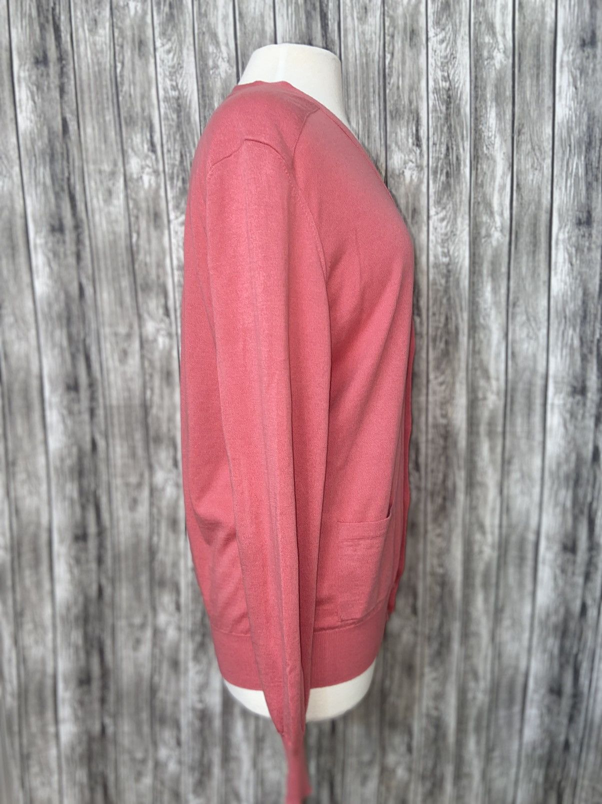 Burberry × Designer BURBERRY Cashmere Pink V-Neck Cardigan Size US S / EU 44-46 / 1 - 5 Thumbnail