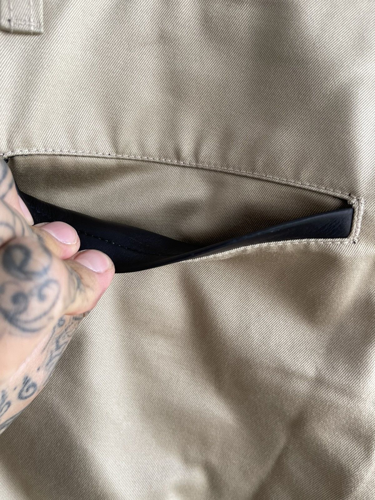 Chrome Hearts Chrome Hearts Chino Shorts Jeans Size US 32 / EU 48 - 13 Thumbnail
