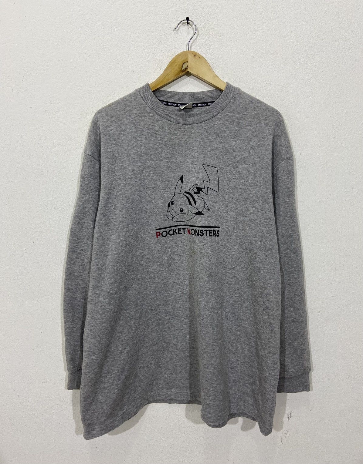 Vintage Pokemon Nintendo Sweatshirt