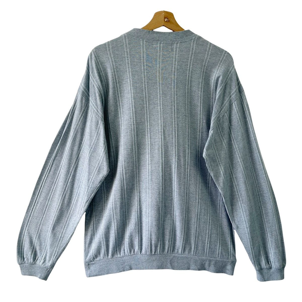 Designer × Vintage Vintage 90s Valentino Coupeau Button Up Jumper Size M Size US M / EU 48-50 / 2 - 7 Thumbnail