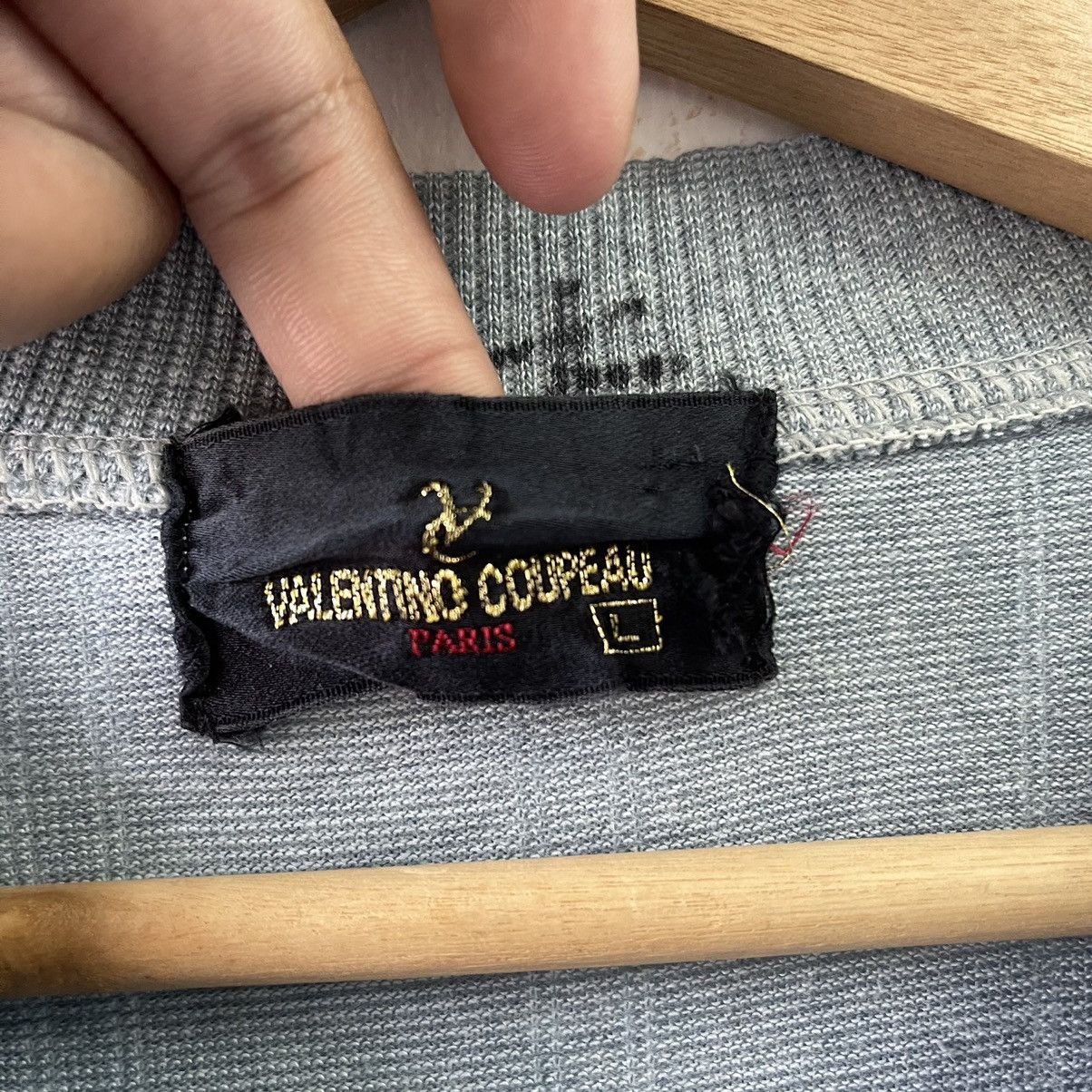 Designer × Vintage Vintage 90s Valentino Coupeau Button Up Jumper Size M Size US M / EU 48-50 / 2 - 8 Thumbnail