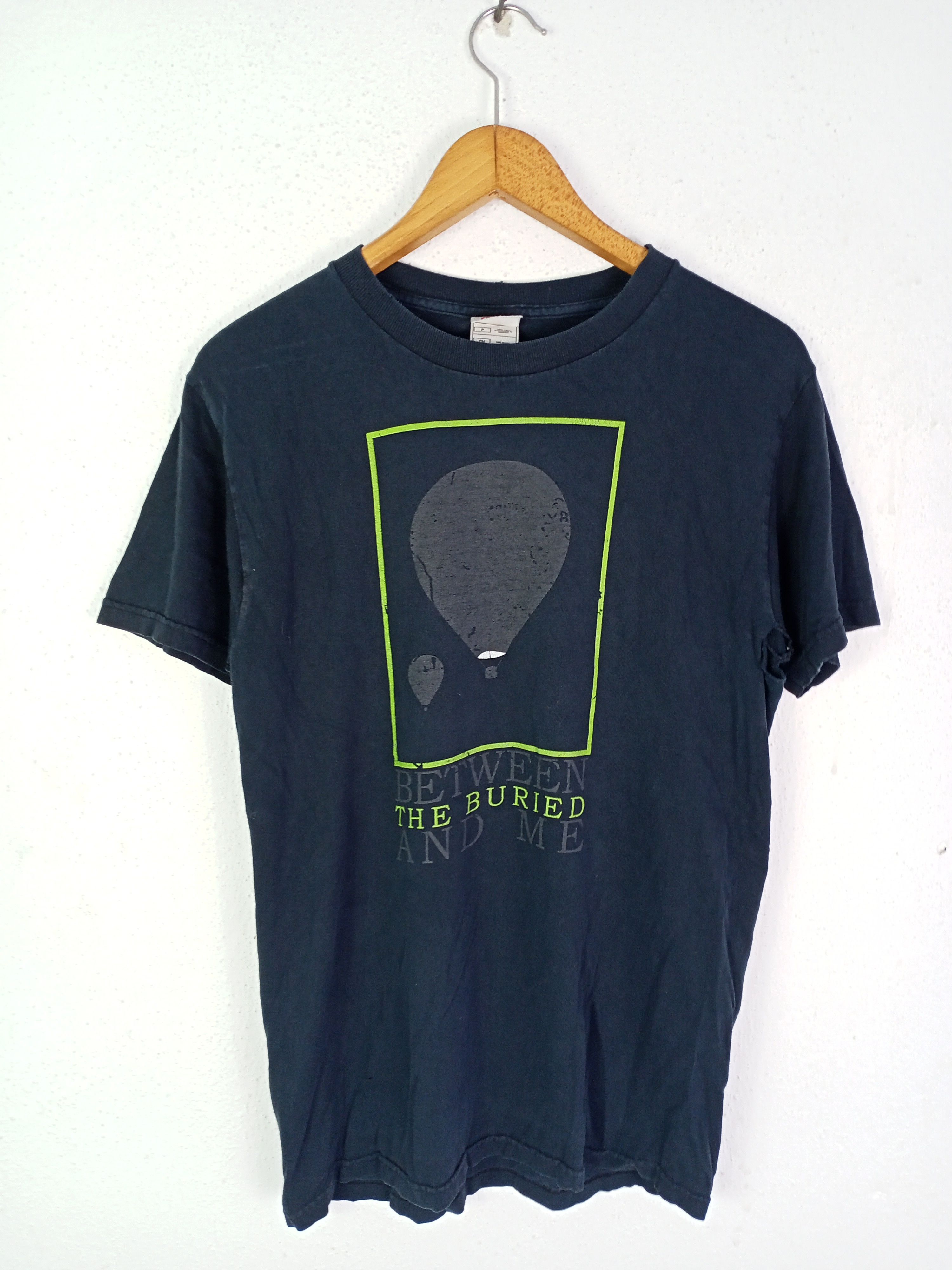Band Tees × Vintage Between The Buried And Me band T-shirt Size US S / EU 44-46 / 1 - 1 Thumbnail