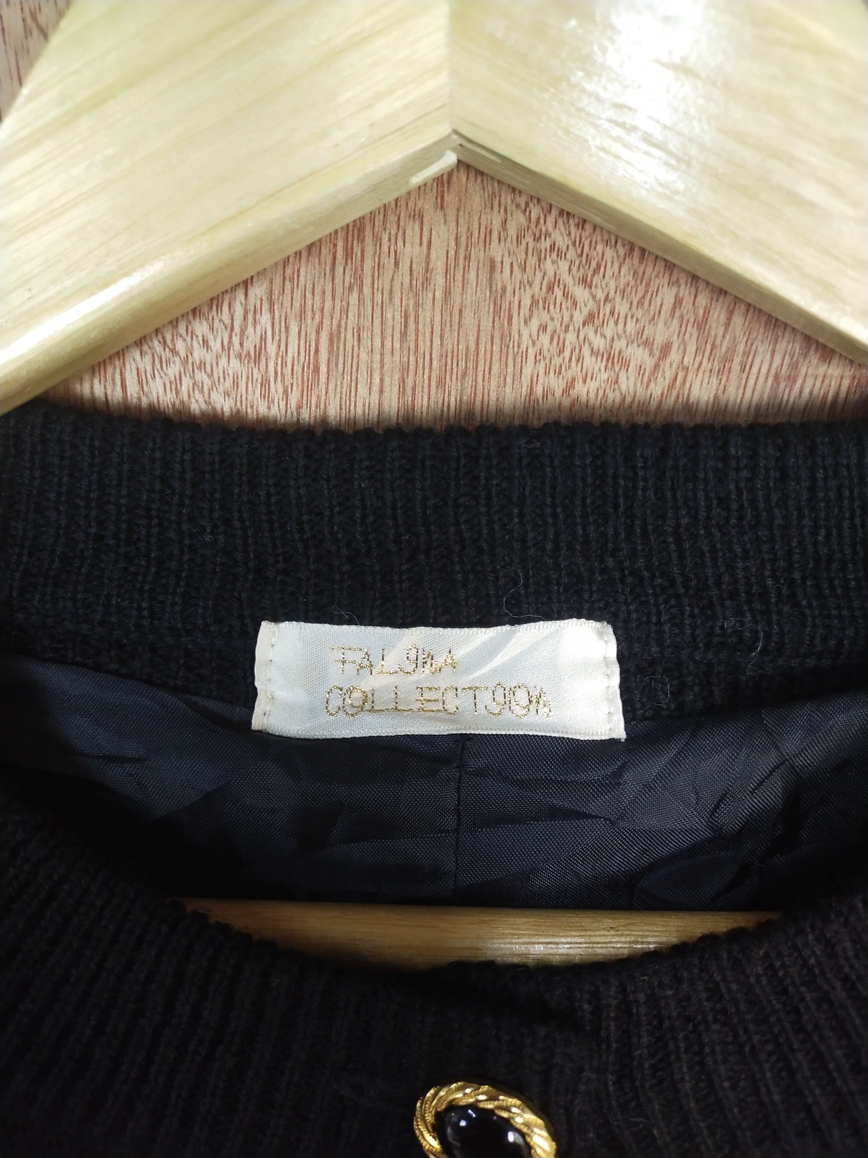 Vintage Falina Collection black art cardigan knitwear #H192 Size US L / EU 52-54 / 3 - 6 Thumbnail