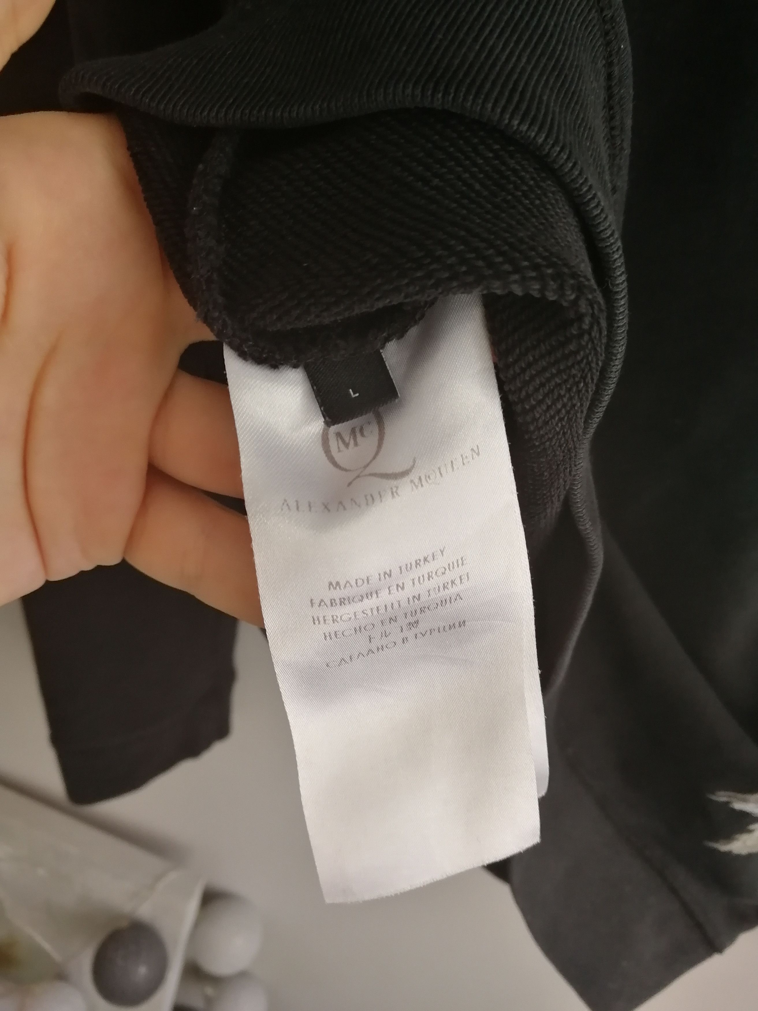 Alexander McQueen Alexander McQueen angry bunny crewneck rare (free Ship) Size US L / EU 52-54 / 3 - 7 Thumbnail