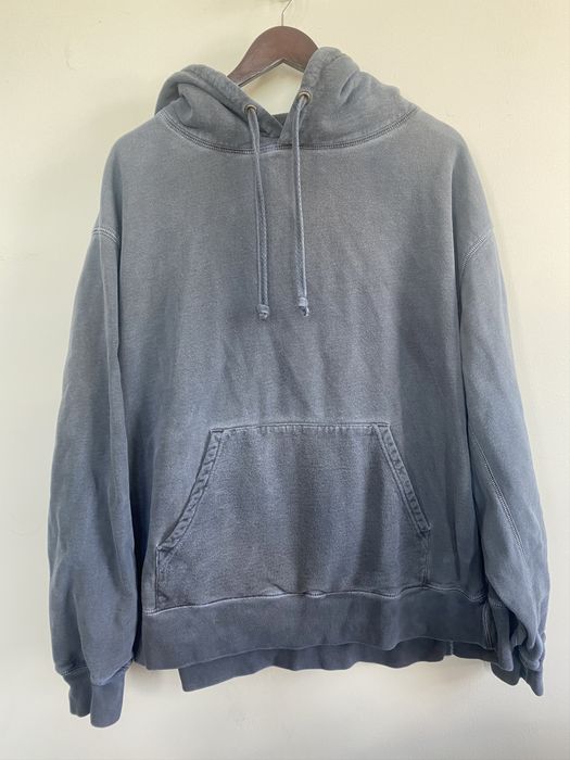 Yeezy onyx hot sale hoodie