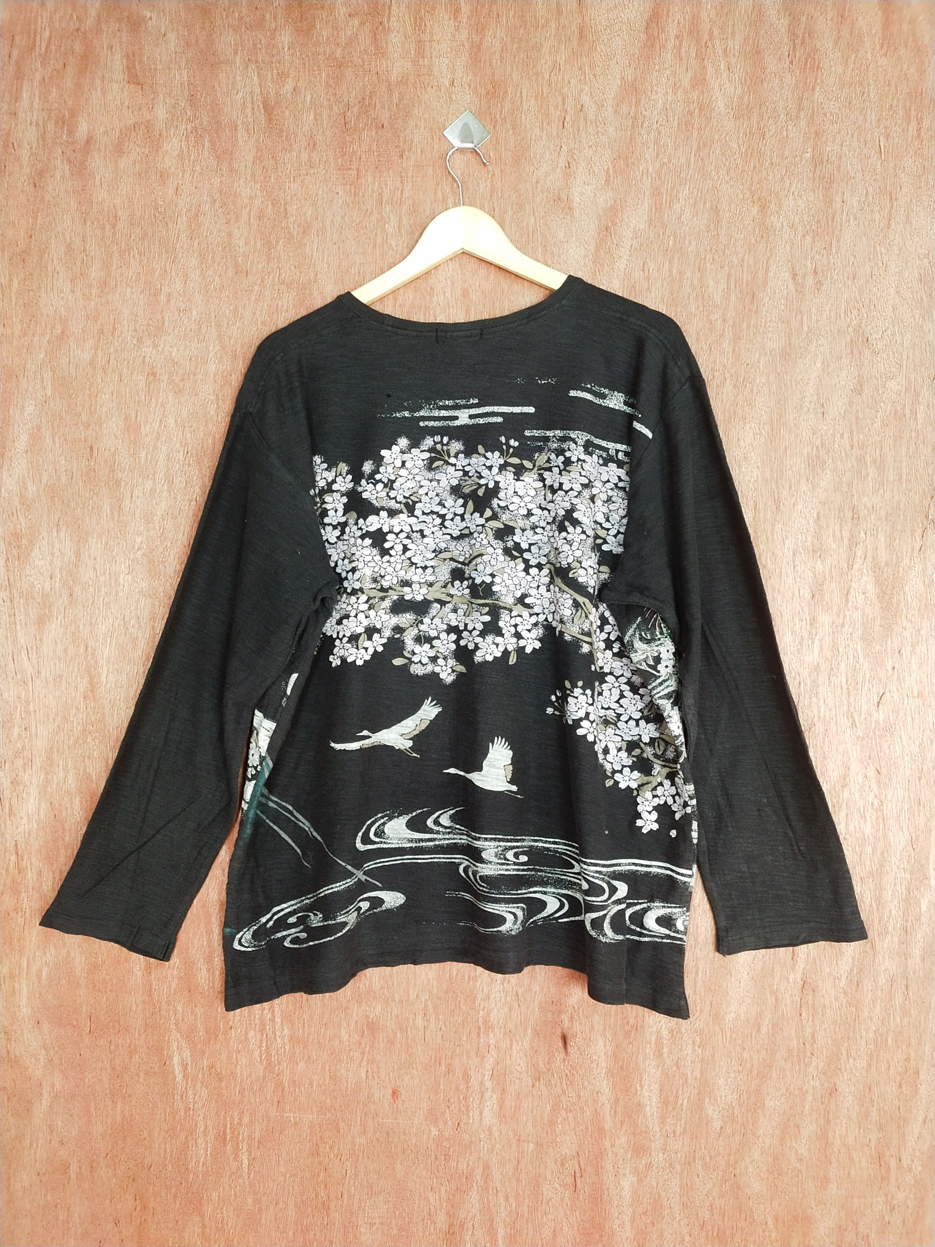 Edition Japan Mind Game's japan koi art black kimono #S079 Size US L / EU 52-54 / 3 - 7 Thumbnail