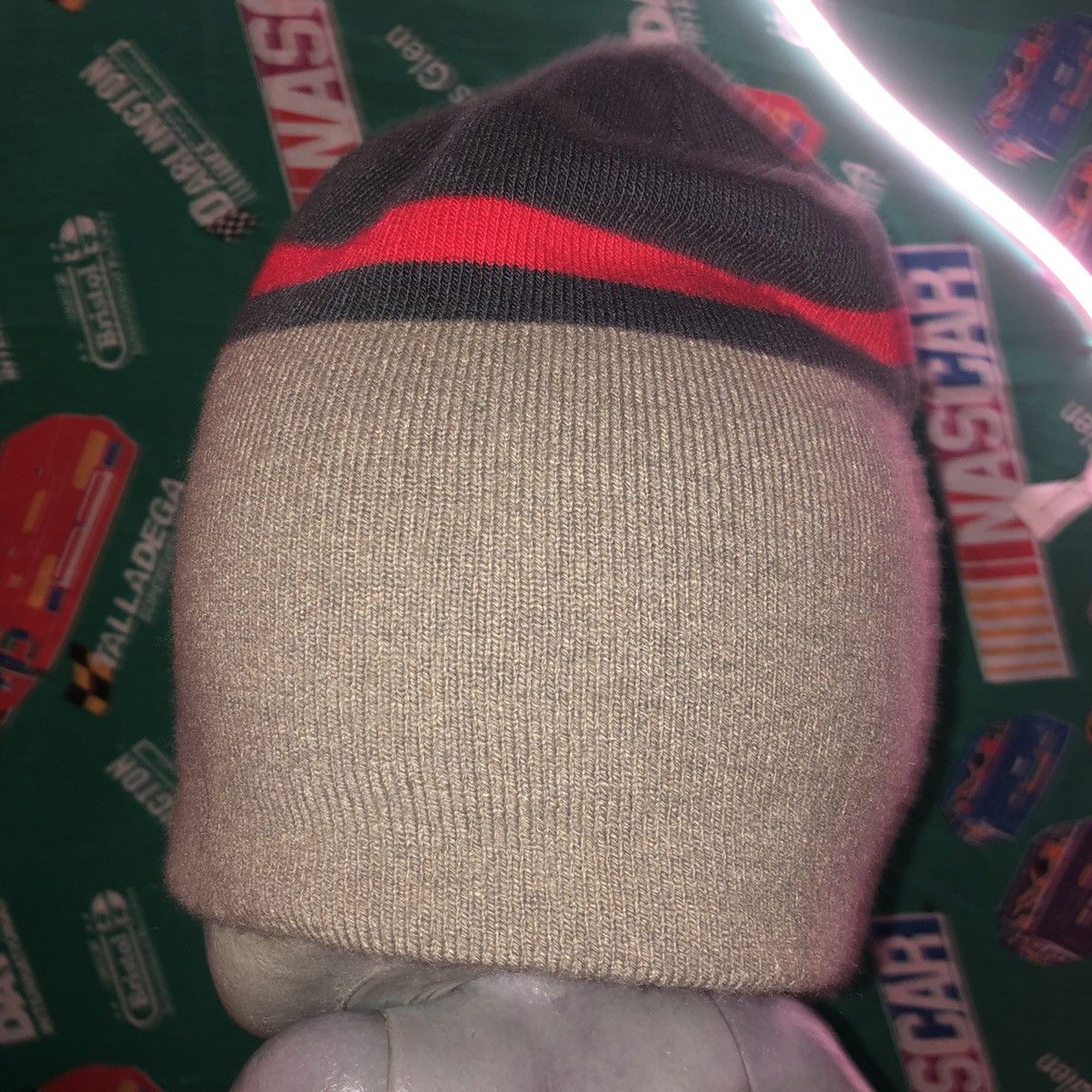 Under Armour UNDER ARMOUR Hat Cold Gear Beanie Winter Hat Running Workout Size ONE SIZE - 2 Thumbnail