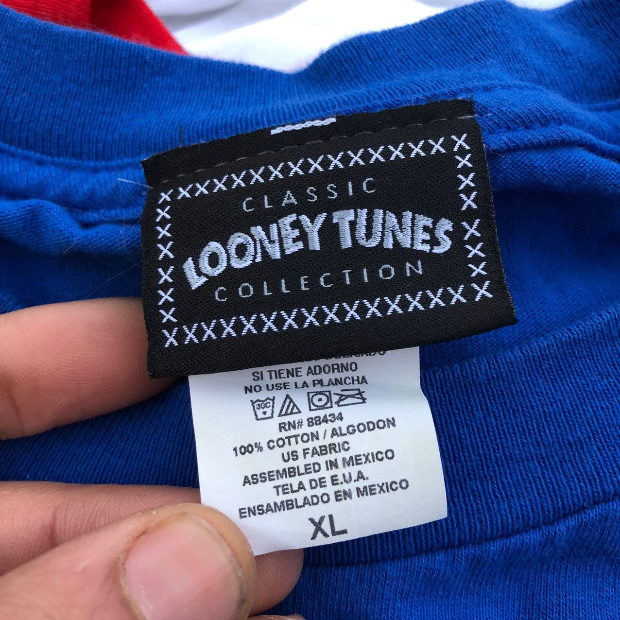 Vintage 1998 Looney Tunes Foghorn Leghorn 90s cartoon bugs bunny Size US XL / EU 56 / 4 - 3 Thumbnail