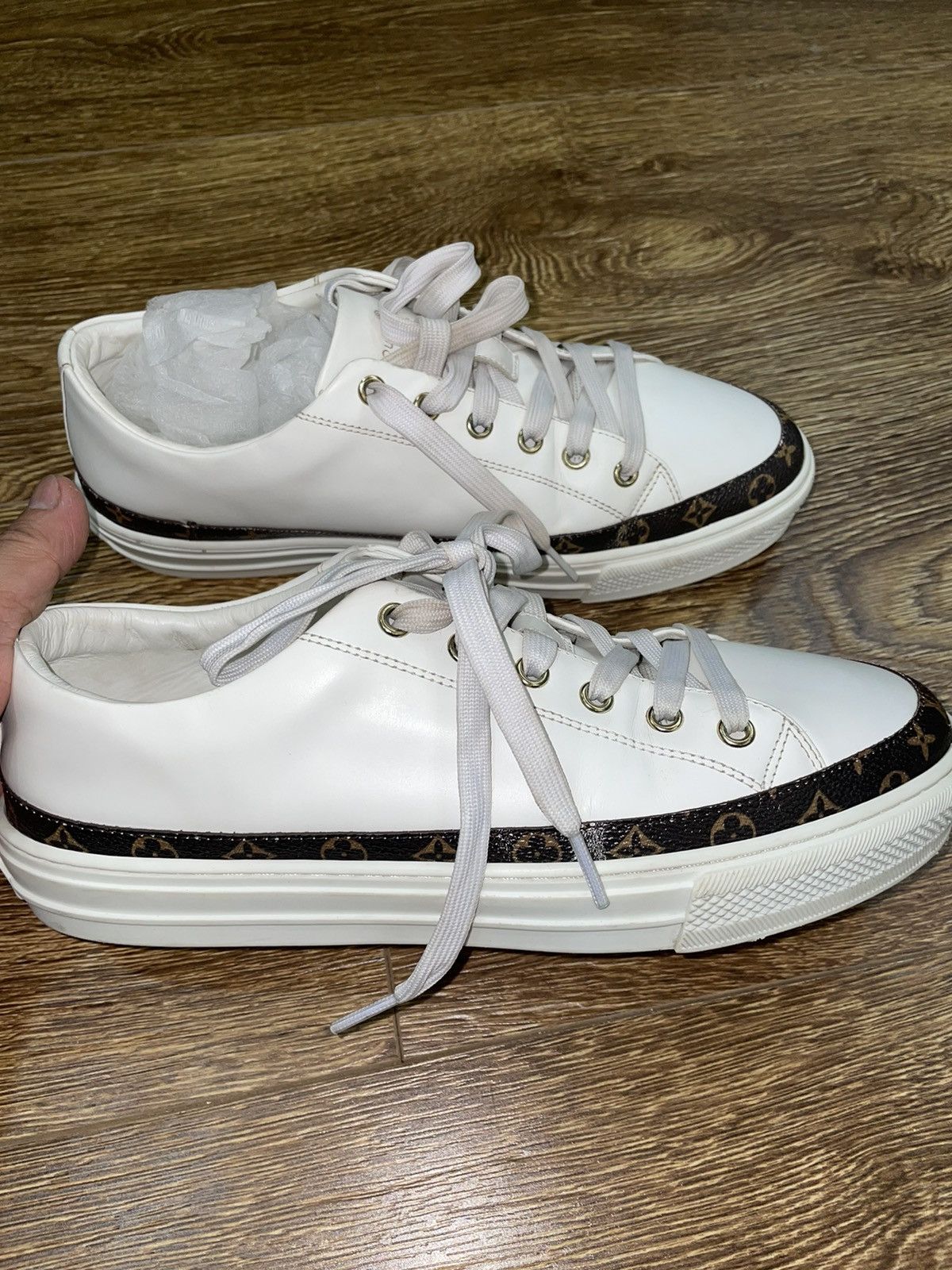 Louis Vuitton Stellar Open Back White Sneakers Shoes Sz 35 US 5 AUTHENTIC😍