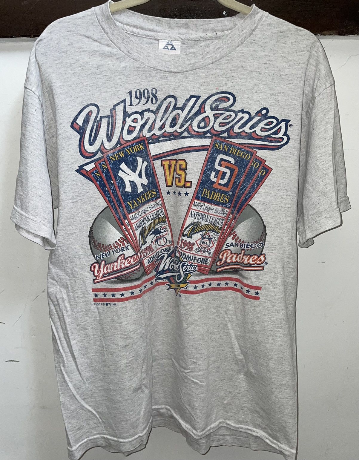 new york yankees vs san diego padres rain delay