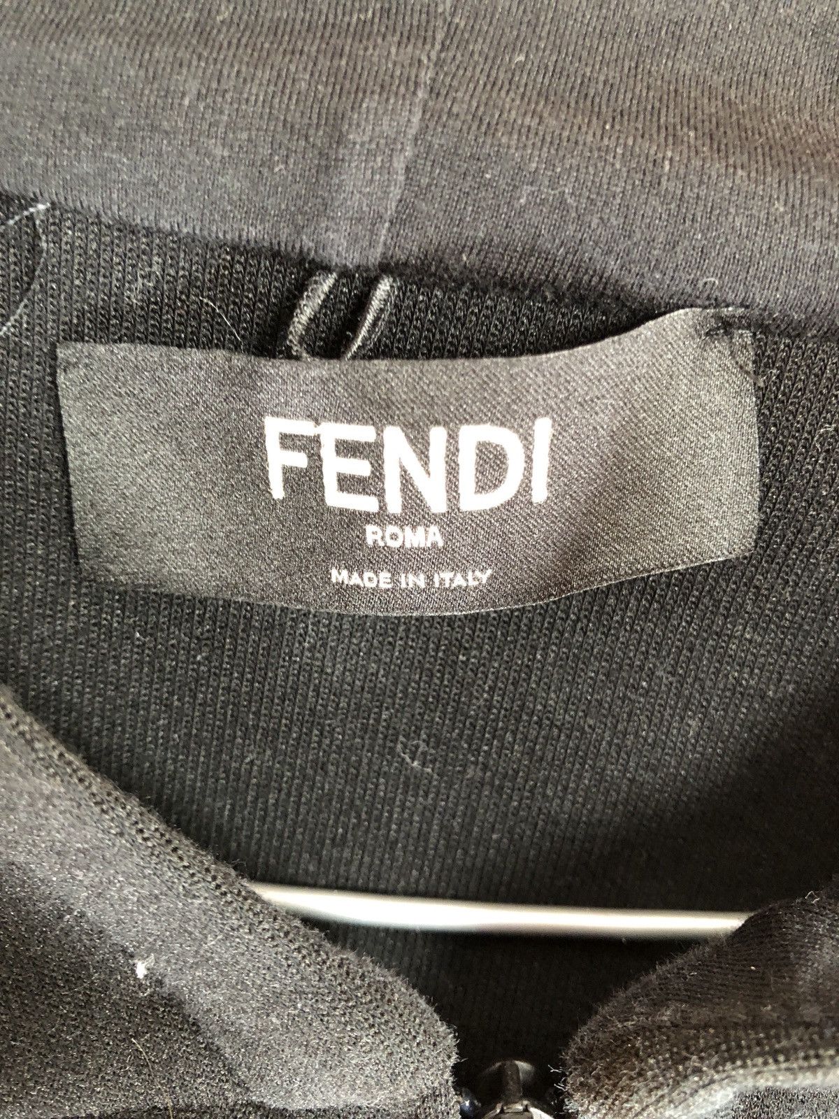 Fendi Fendi Bag Bugs Hoodie Size US M / EU 48-50 / 2 - 2 Thumbnail