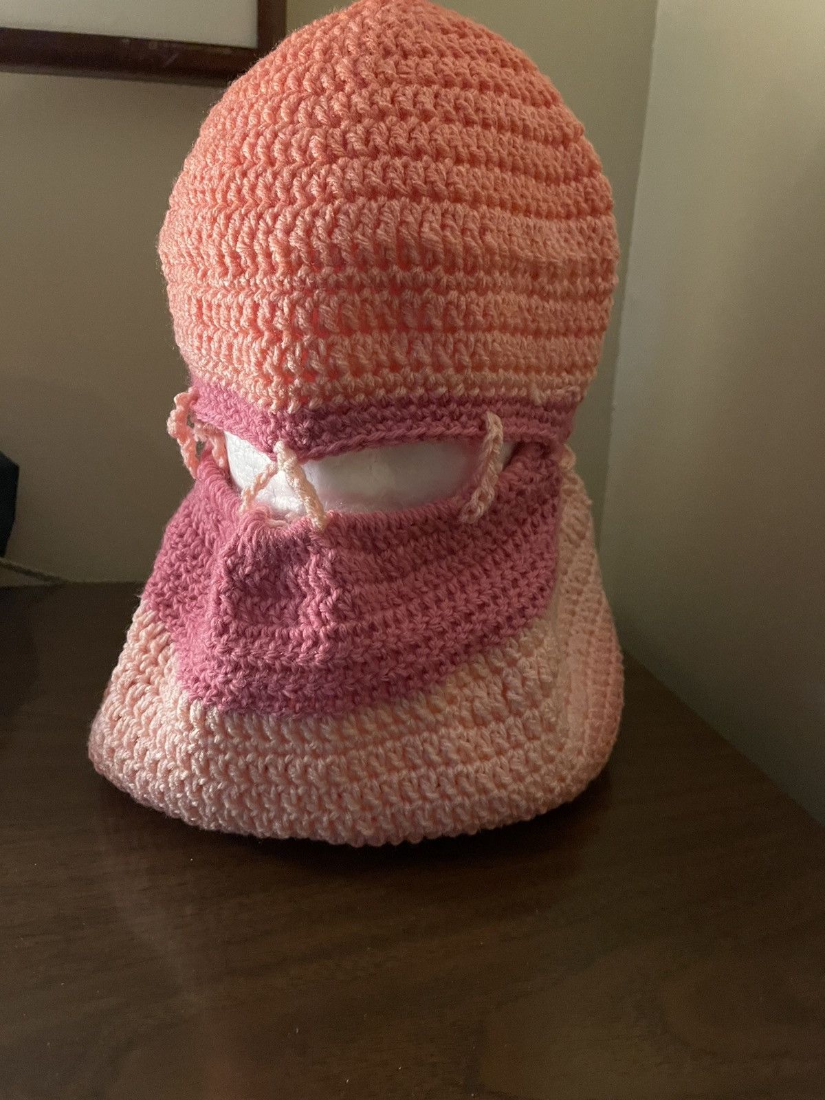 Pink mask / hat