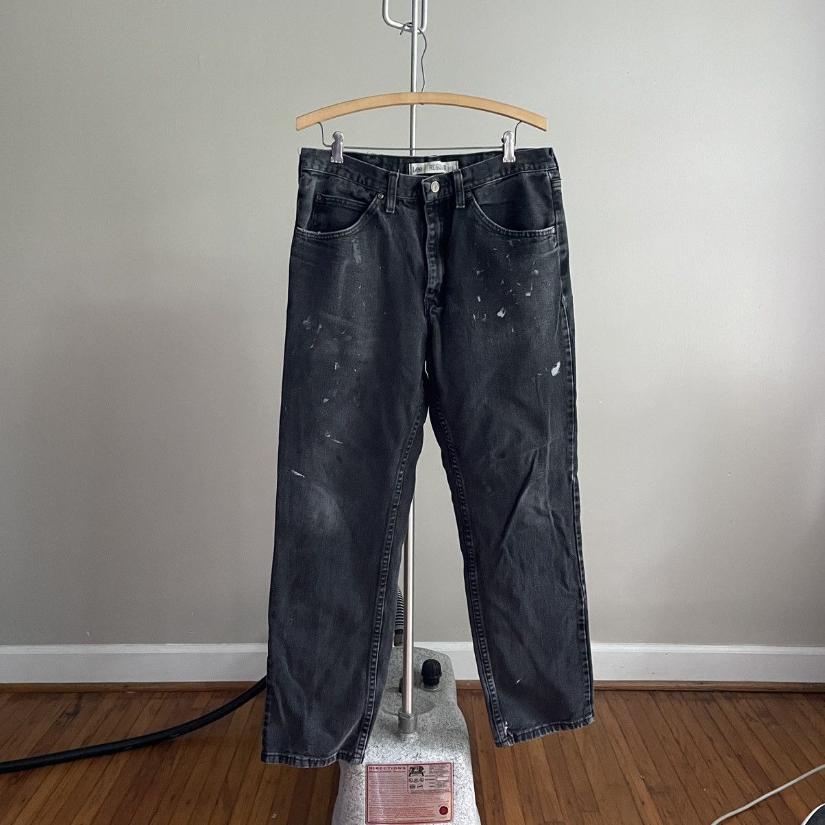 Lee Vintage Faded Black Painter Jeans Straight Cut - 32x30 Size US 32 / EU 48 - 1 Thumbnail
