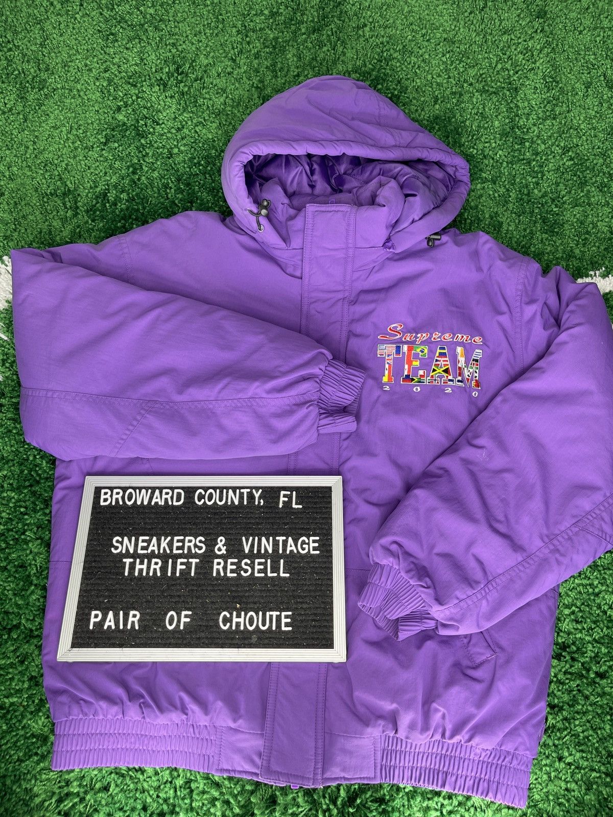 Supreme team puffy jacket online