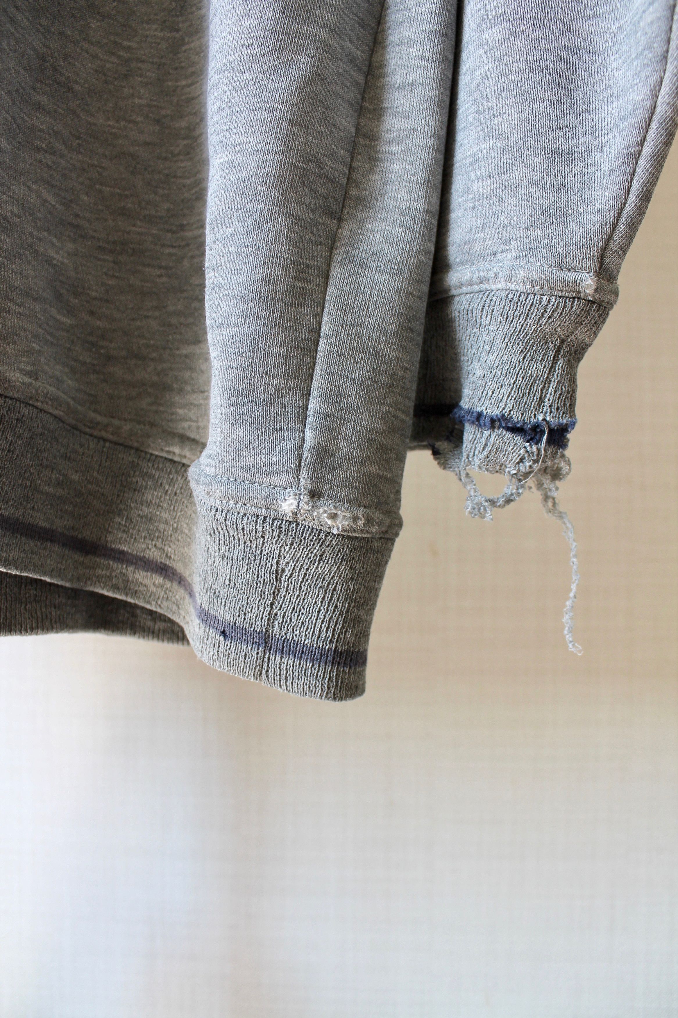 Stussy STUSSY Made in USA Sweatshirt Faded Gray Worn Size US L / EU 52-54 / 3 - 14 Thumbnail