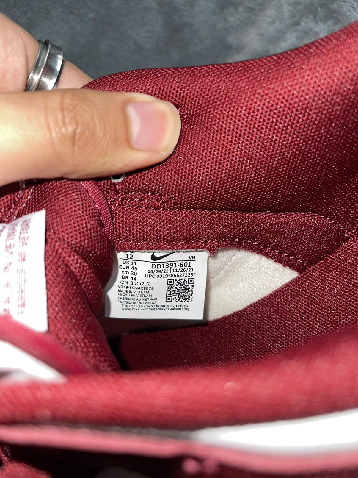Nike Nike Dunk Low Team Red Size US 12 / EU 45 - 11 Thumbnail