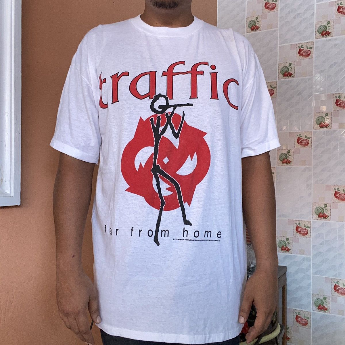 TRAFFIC Vintage online Far from Home 1994 Tour Shirt