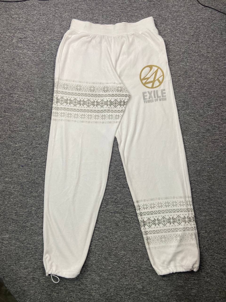 Japanese Brand Vintage 24 karats sweatpants native navajo style fits all Size US 36 / EU 52 - 1 Thumbnail