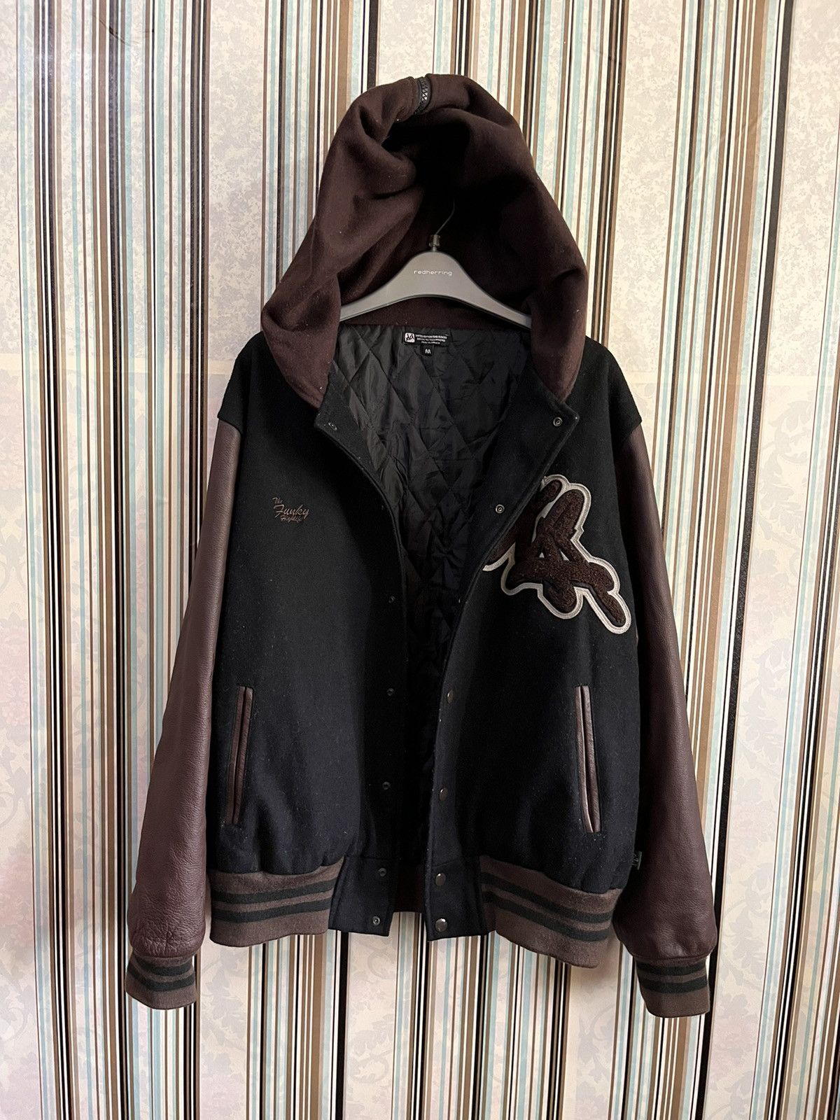 X-LARGE letterman hoodies varsity #B5 Size US M / EU 48-50 / 2 - 5 Thumbnail