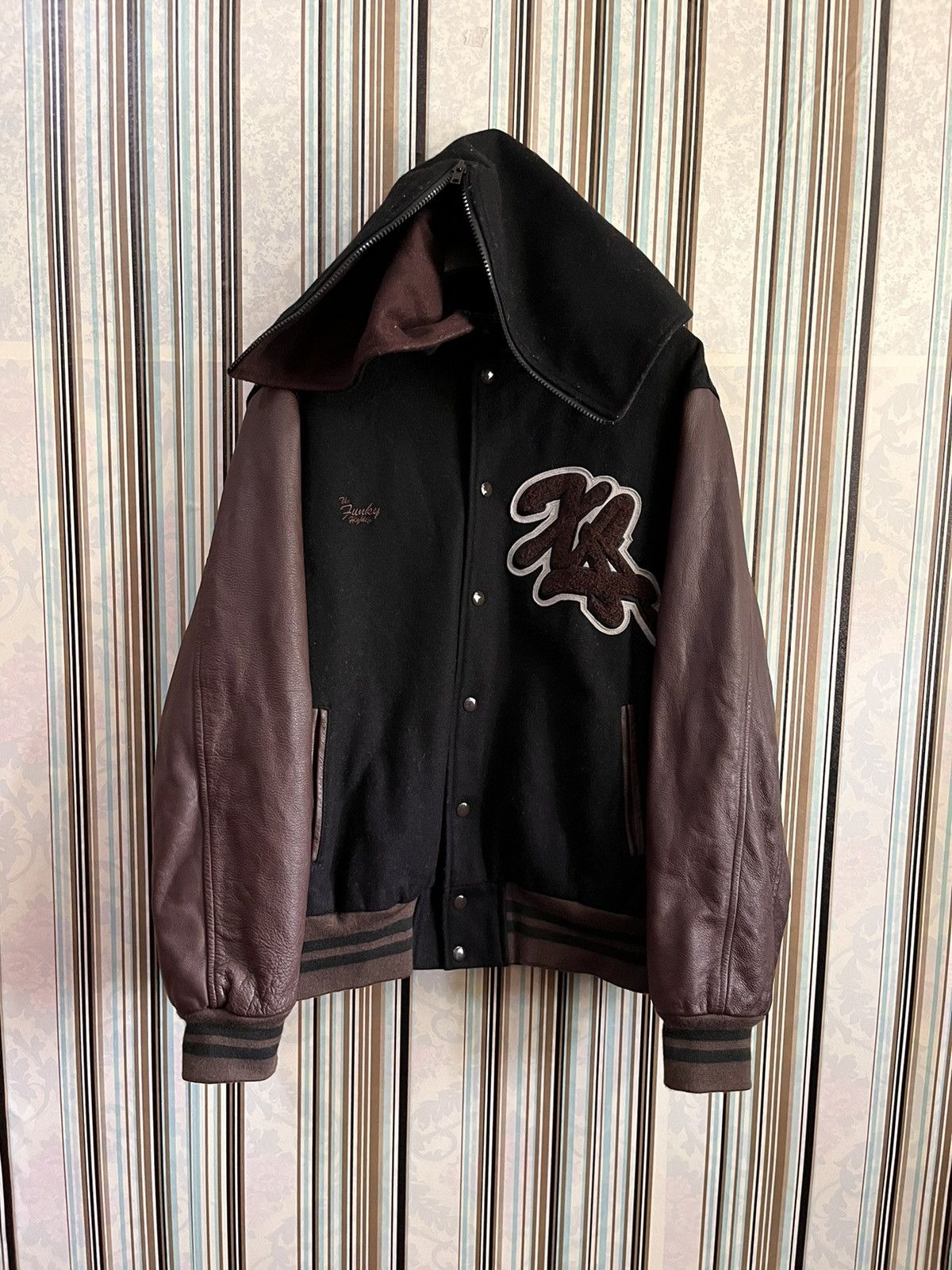 X-LARGE letterman hoodies varsity #B5 Size US M / EU 48-50 / 2 - 2 Thumbnail
