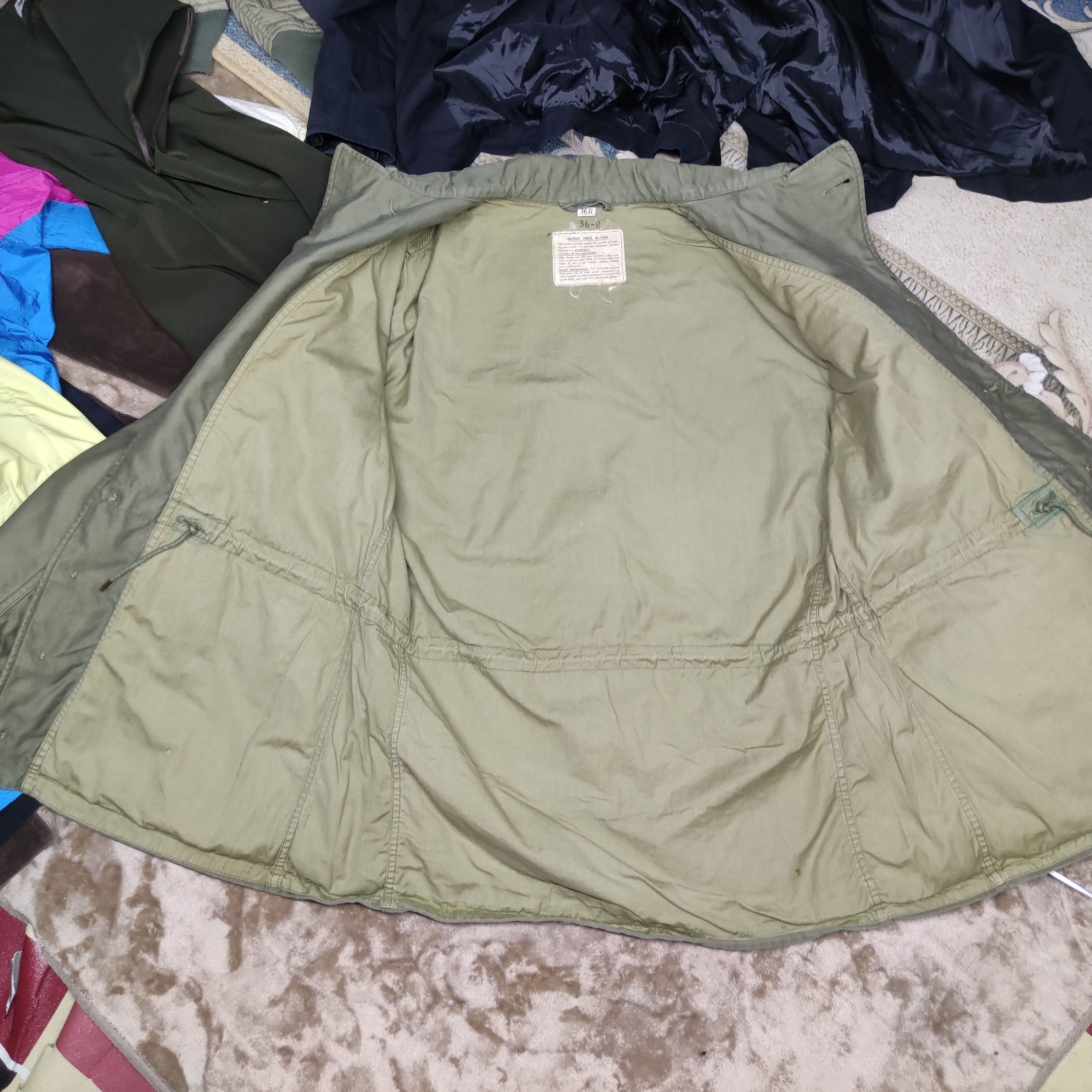 Vintage Vintage World War II US Army M-1943 field jacket. Size US L / EU 52-54 / 3 - 8 Thumbnail