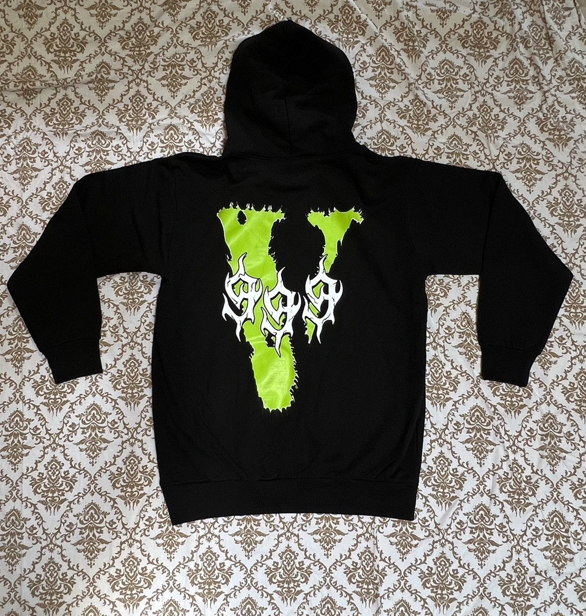 Vlone Vlone x Juice Wrld Fighting Demons Hoodie Size US L / EU 52-54 / 3 - 2 Thumbnail