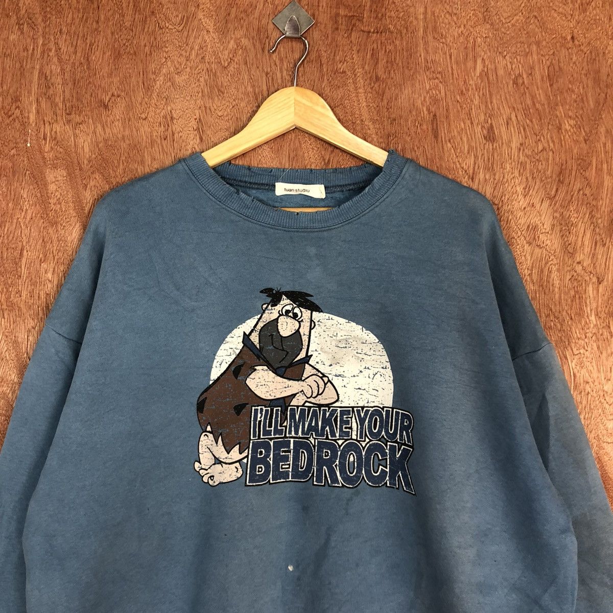 Cartoon Network Tuan Studio faded Flintstones Soft Blue Sweatshirt #H113 Size US L / EU 52-54 / 3 - 9 Thumbnail