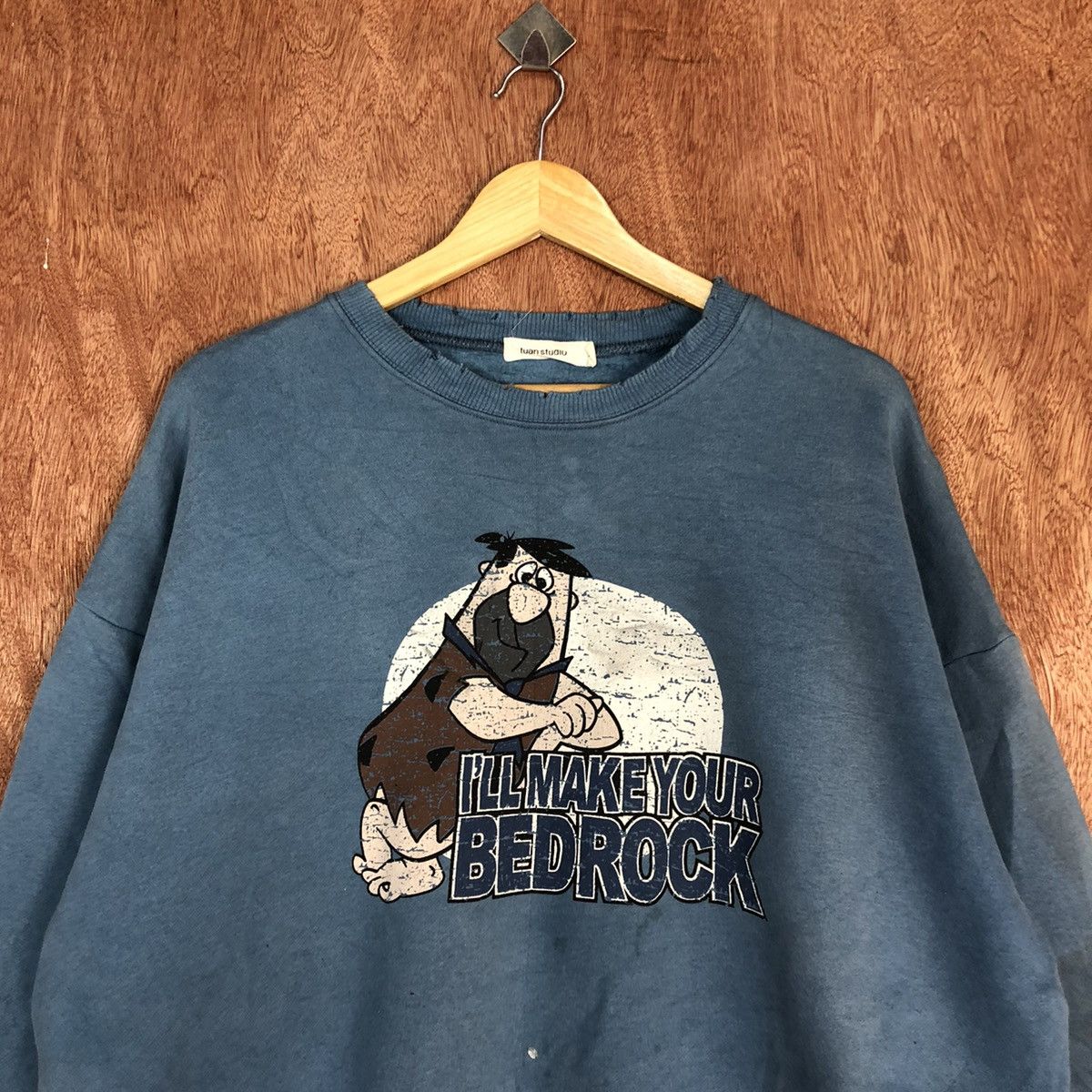 Cartoon Network Tuan Studio faded Flintstones Soft Blue Sweatshirt #H113 Size US L / EU 52-54 / 3 - 2 Thumbnail