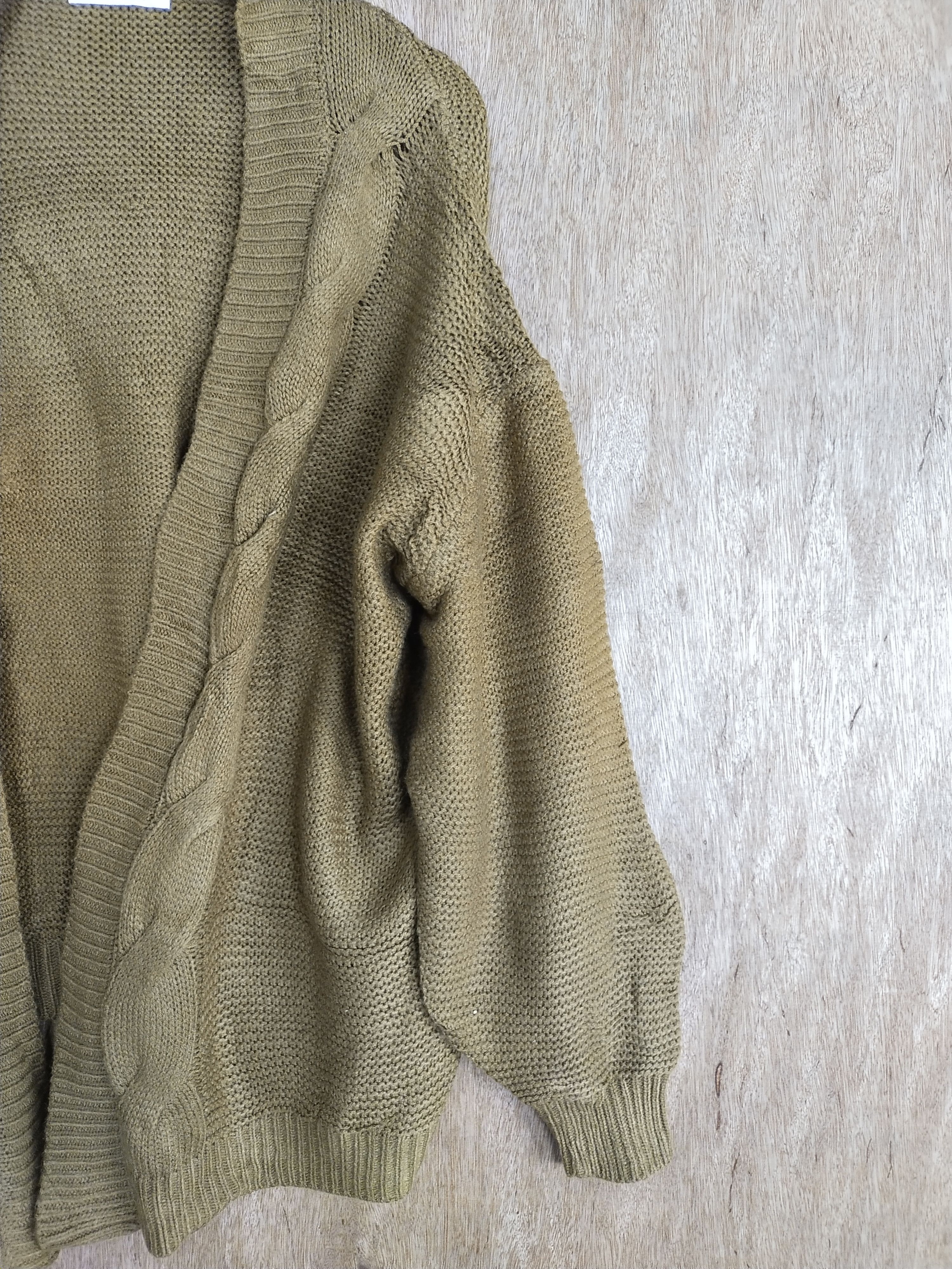 Aran Isles Knitwear Khalita brown aran isle knitwear japan cardigan #H190 Size US M / EU 48-50 / 2 - 4 Thumbnail