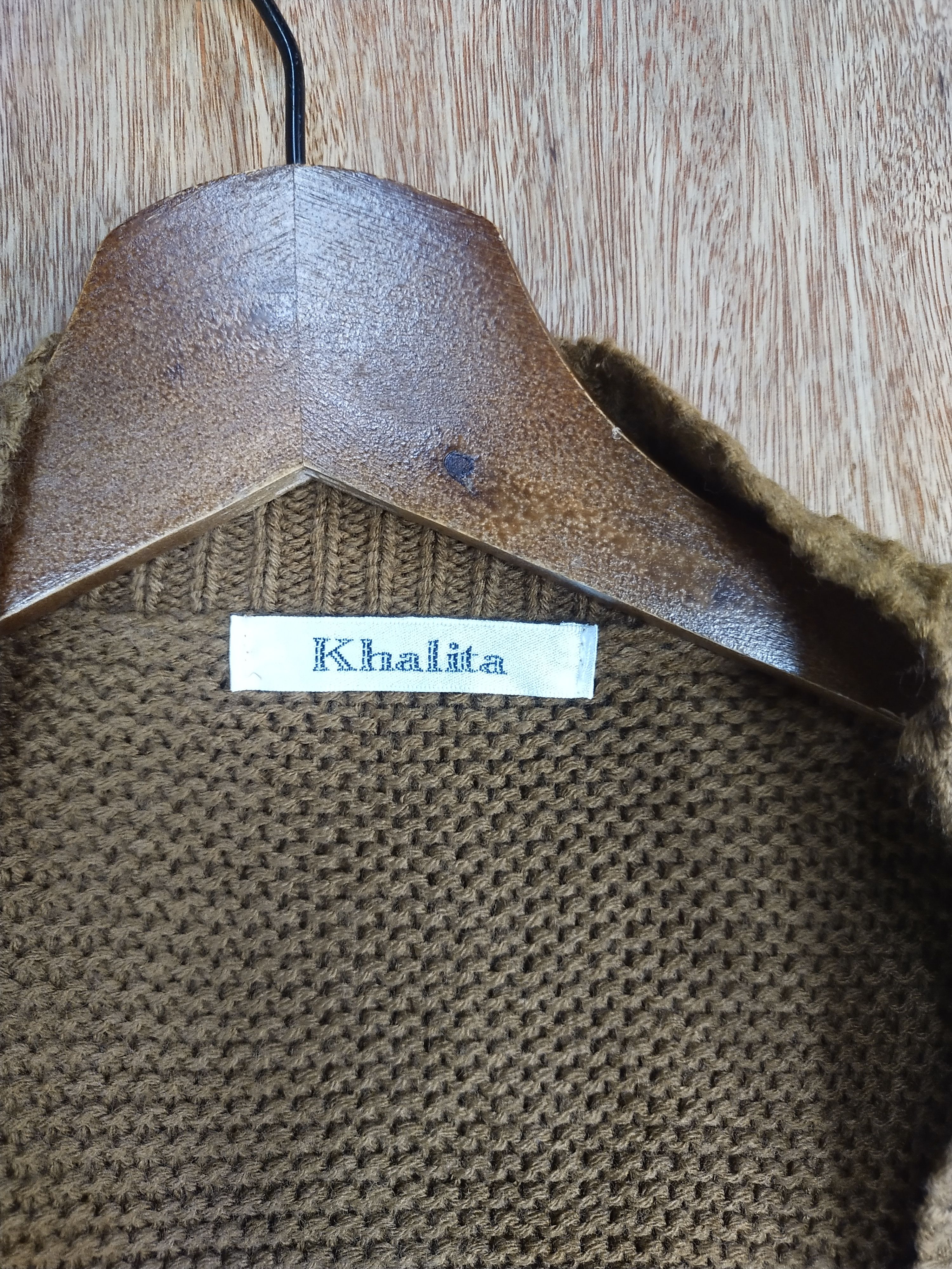 Aran Isles Knitwear Khalita brown aran isle knitwear japan cardigan #H190 Size US M / EU 48-50 / 2 - 5 Thumbnail
