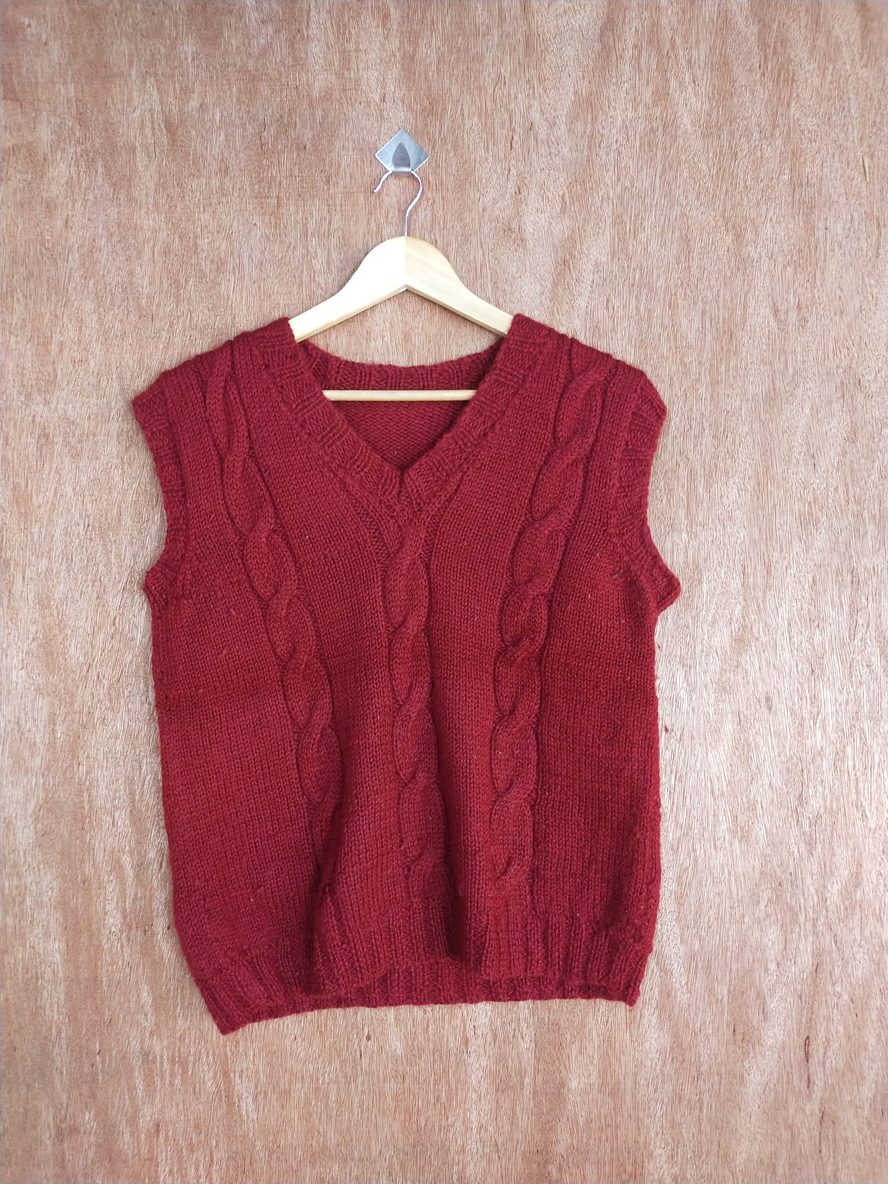 Homespun Knitwear Japan sleeveless vest Red knitwear #H177 Size US M / EU 48-50 / 2 - 1 Thumbnail