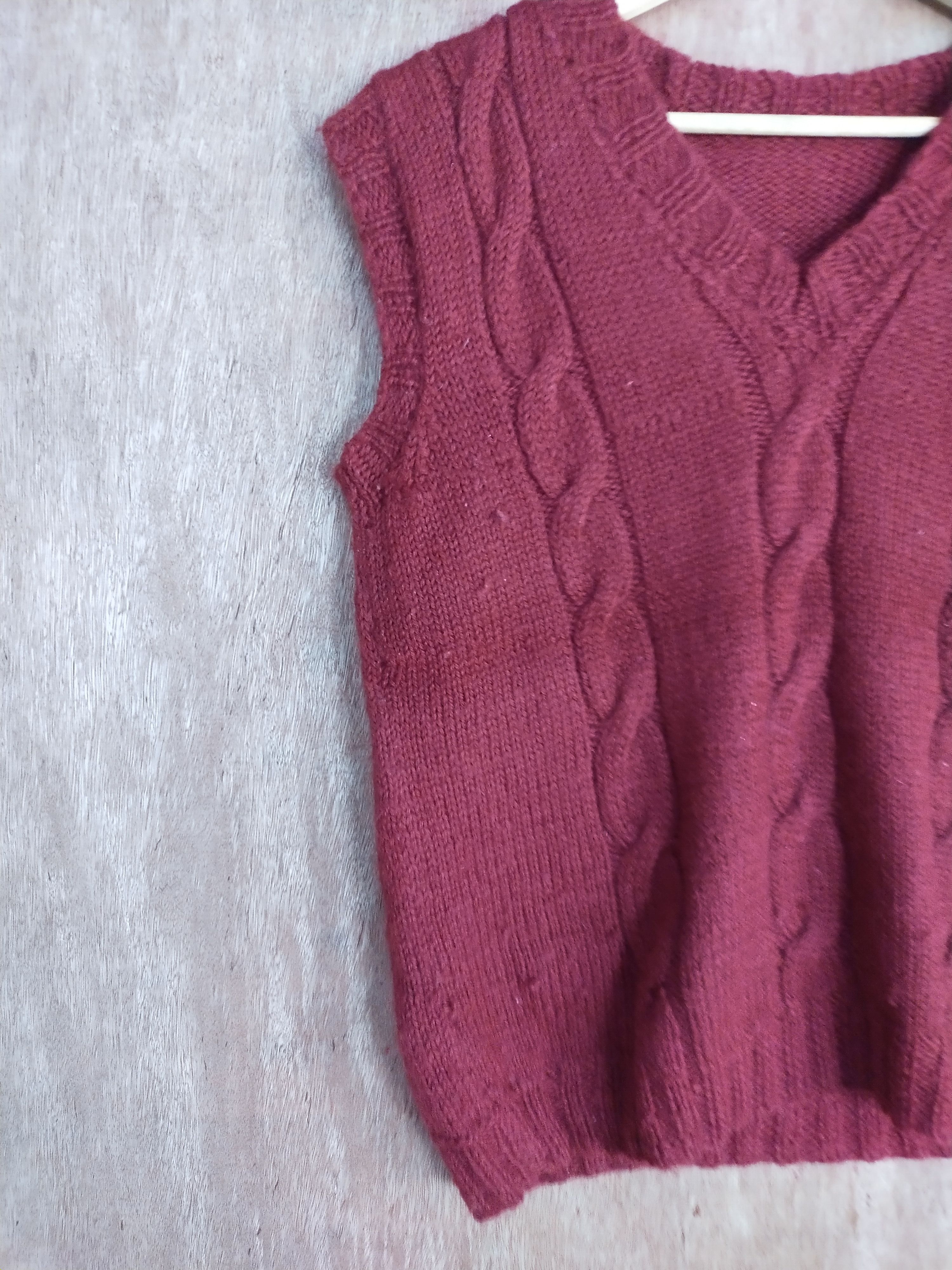 Homespun Knitwear Japan sleeveless vest Red knitwear #H177 Size US M / EU 48-50 / 2 - 3 Thumbnail