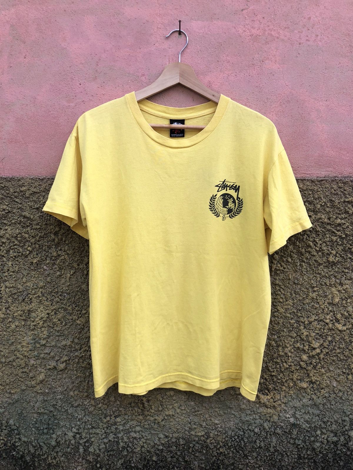Stussy × Vintage Rare!! Vintage Stussy Rasta World Tshirt Size US M / EU 48-50 / 2 - 2 Thumbnail