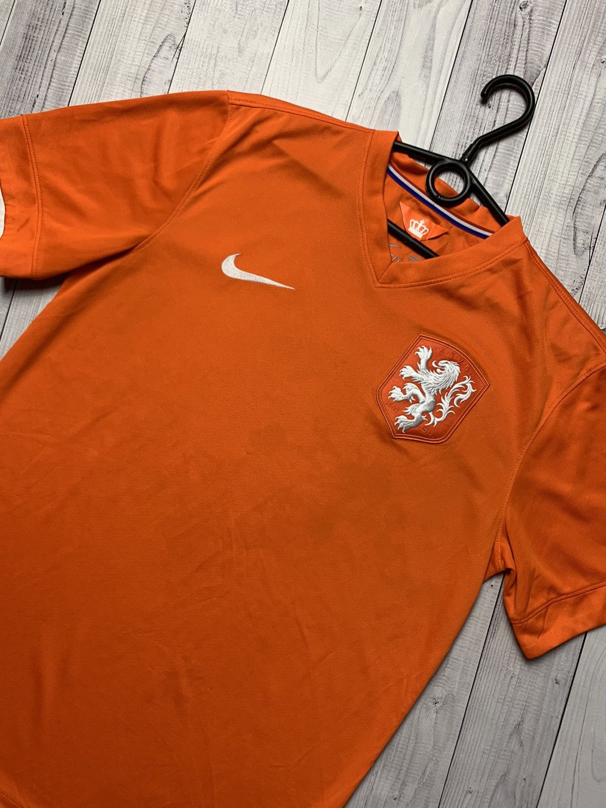 Vintage Vintage Nike soccer jersey Holland Nederland size M Size US M / EU 48-50 / 2 - 2 Thumbnail