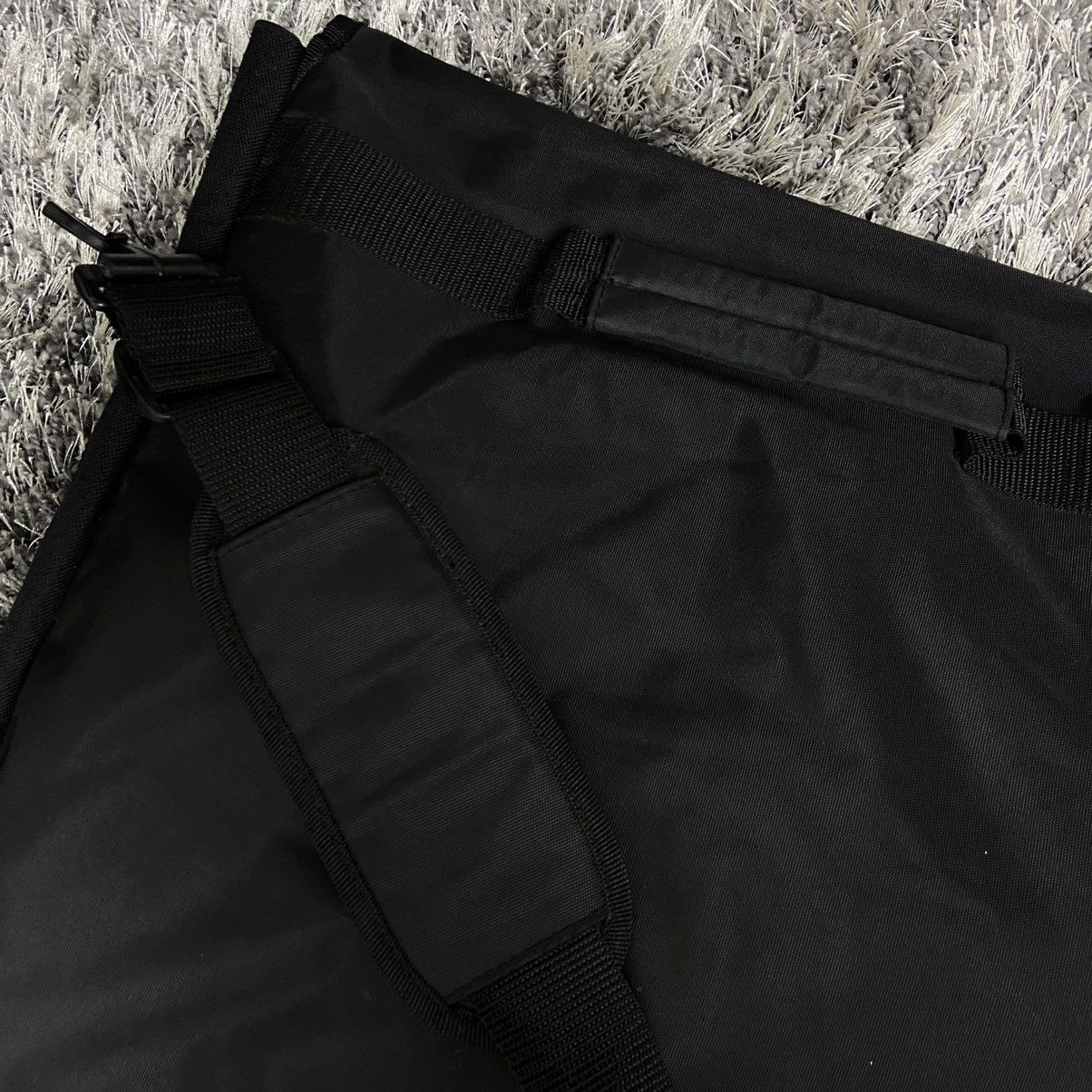 Nike 1990s NIKE ACG STYLE VERY RARE NYLON CROSSBODY BAG - № 6003 Size ONE SIZE - 6 Thumbnail