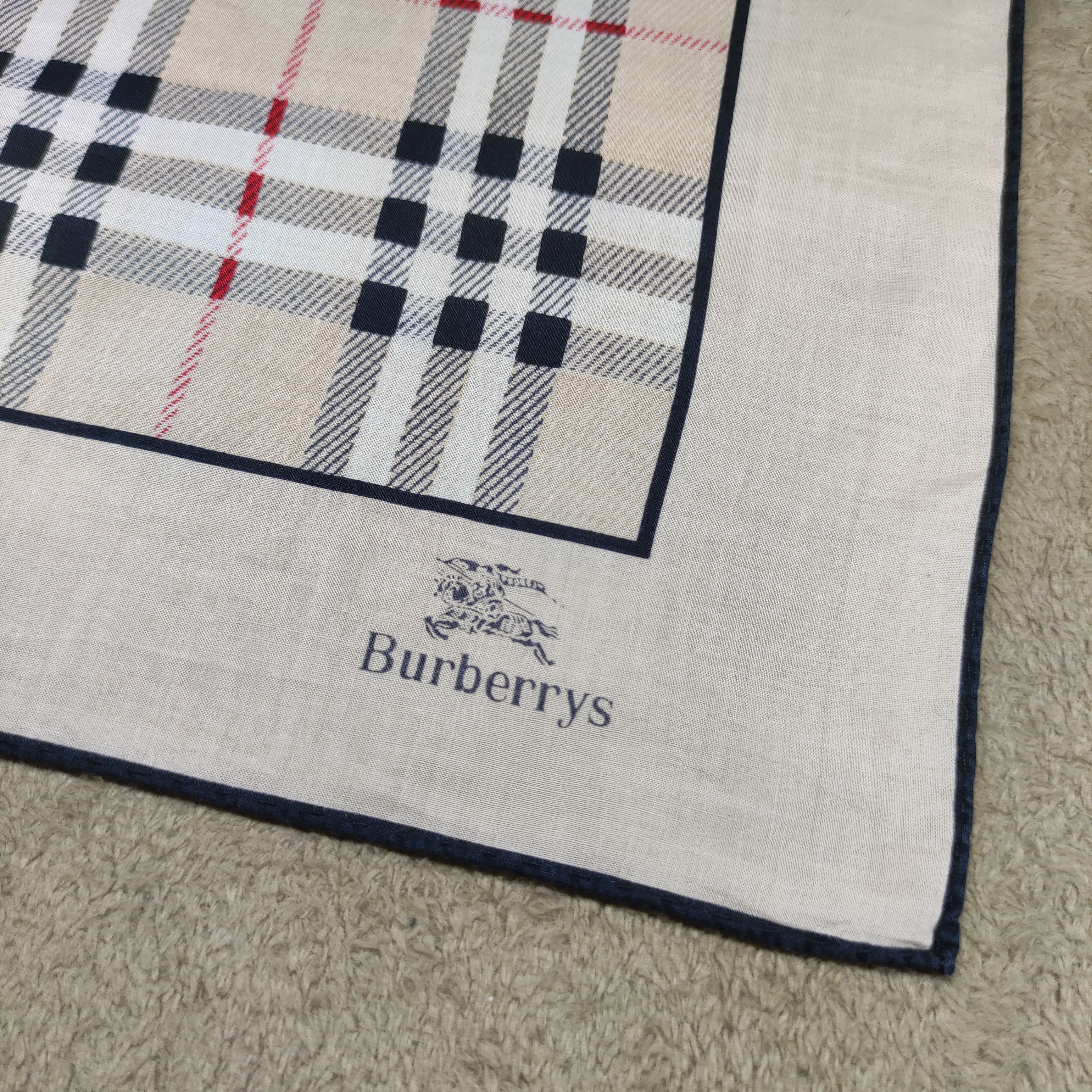 Burberry nova bandana/scarf like new