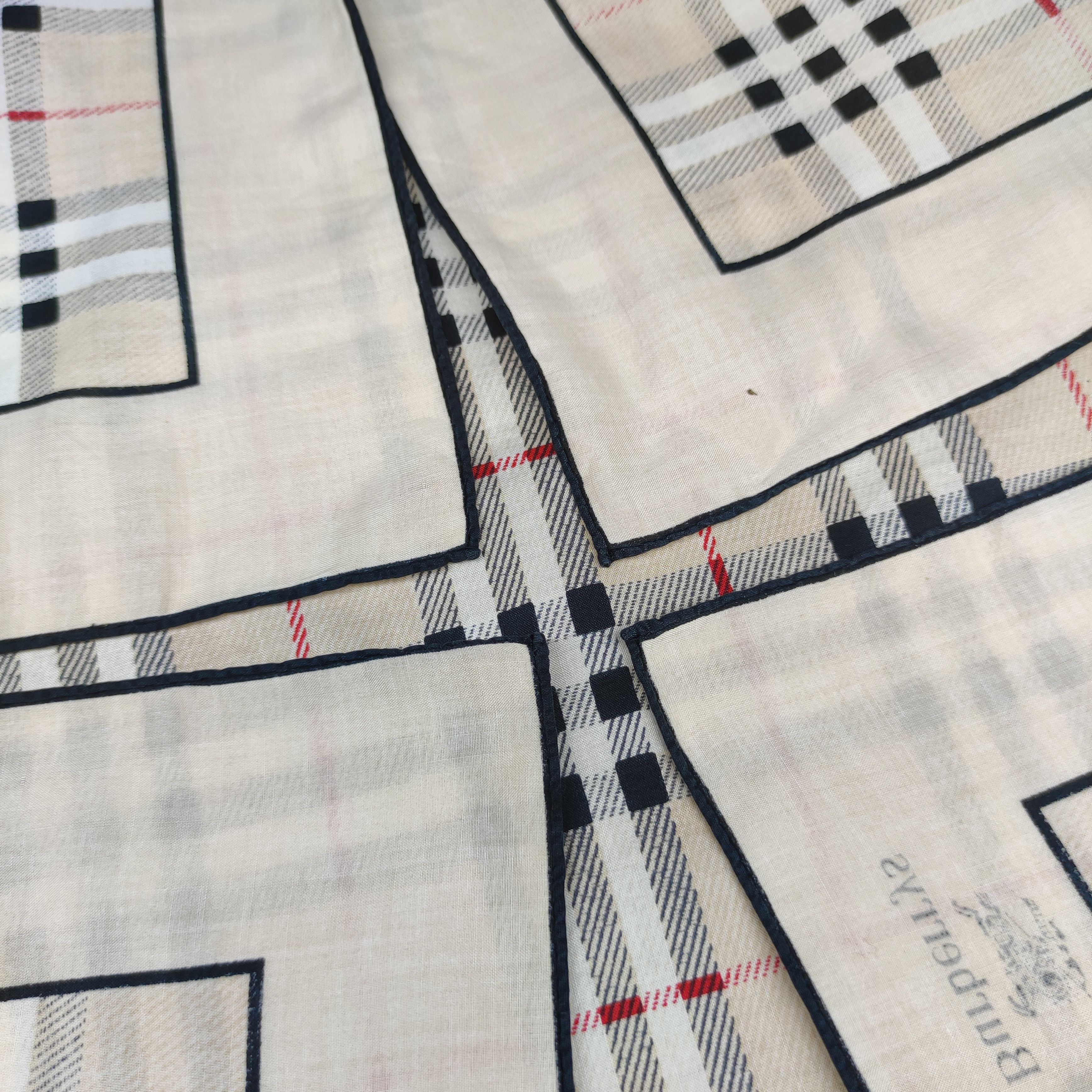 Burberry nova bandana/scarf like new