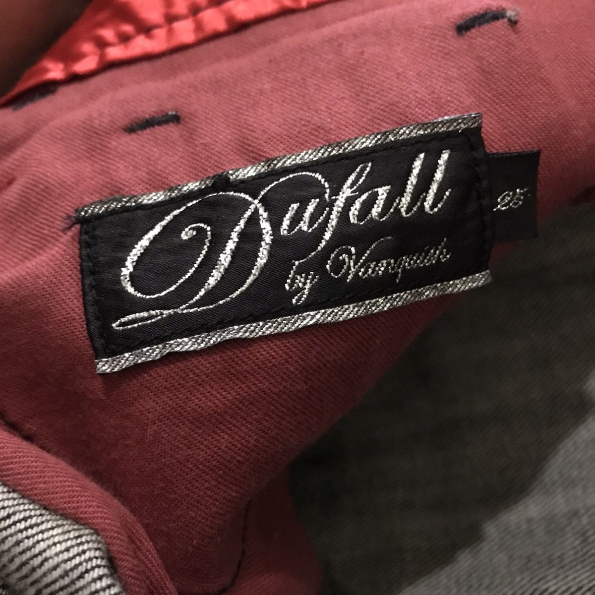 Vanquish DUFALL BY VANQUISH LOW RISE CUSTOM DESIGN RIPPED JEANS Size 30" / US 8 / IT 44 - 6 Thumbnail
