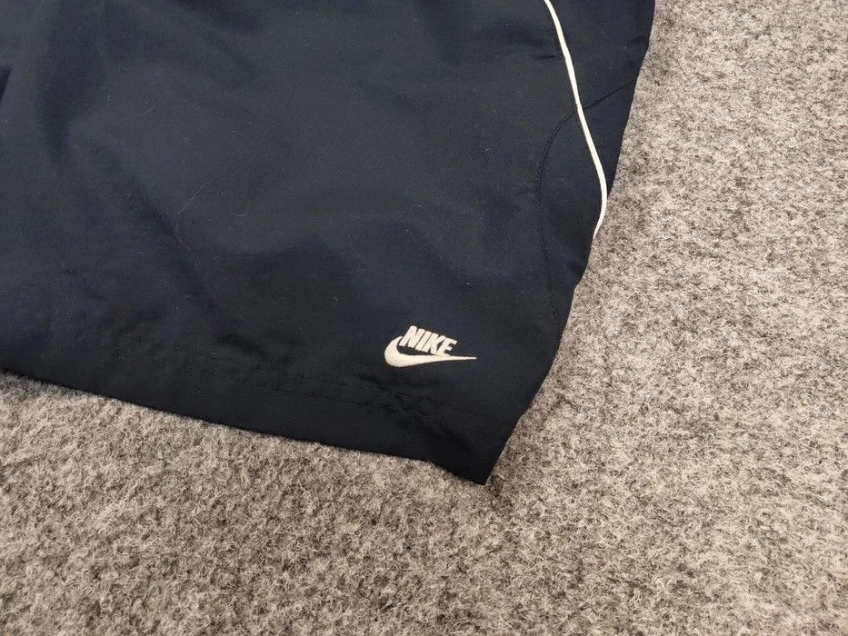 Nike Vintage Nike Shorts Blue Logo swoosh casual Y2K Streetwear Size US 34 / EU 50 - 3 Thumbnail