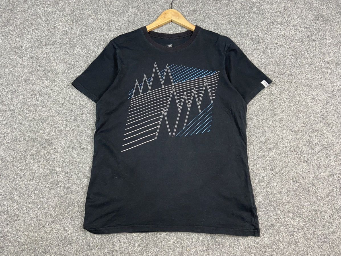 Arc'teryx Arc’teryx printed t shirts Size US M / EU 48-50 / 2 - 2 Thumbnail