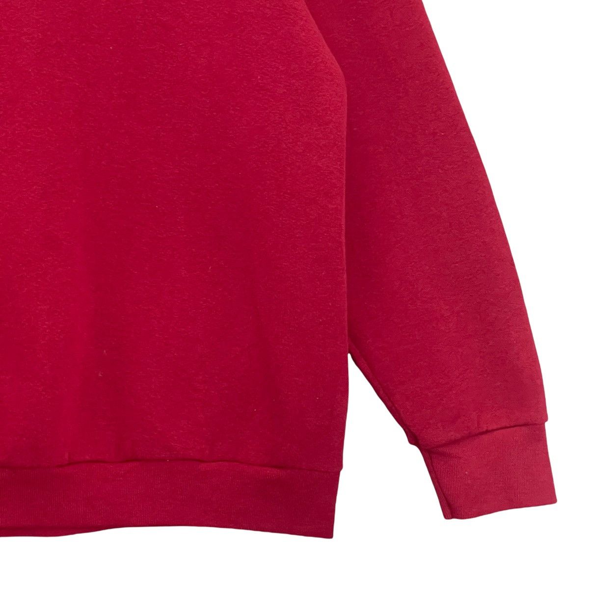 Fruit Of The Loom × Vintage Vintage Fruits of The Loom Plain Crewneck Sweatshirt Size M Size US M / EU 48-50 / 2 - 5 Thumbnail