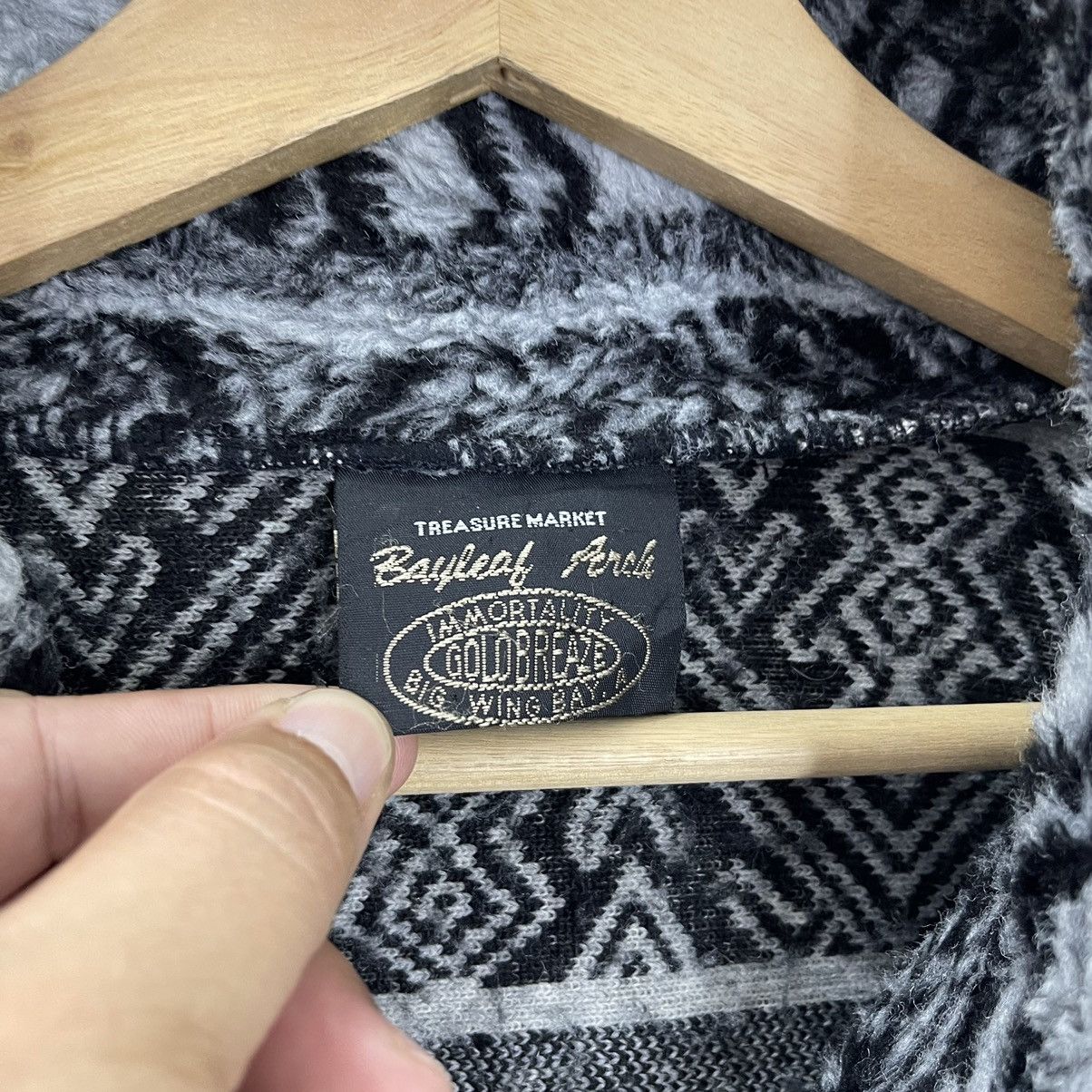 Aran Isles Knitwear Vintage 90’s Bayleaf Arch Halfzip Fleece Size L Size US L / EU 52-54 / 3 - 11 Thumbnail