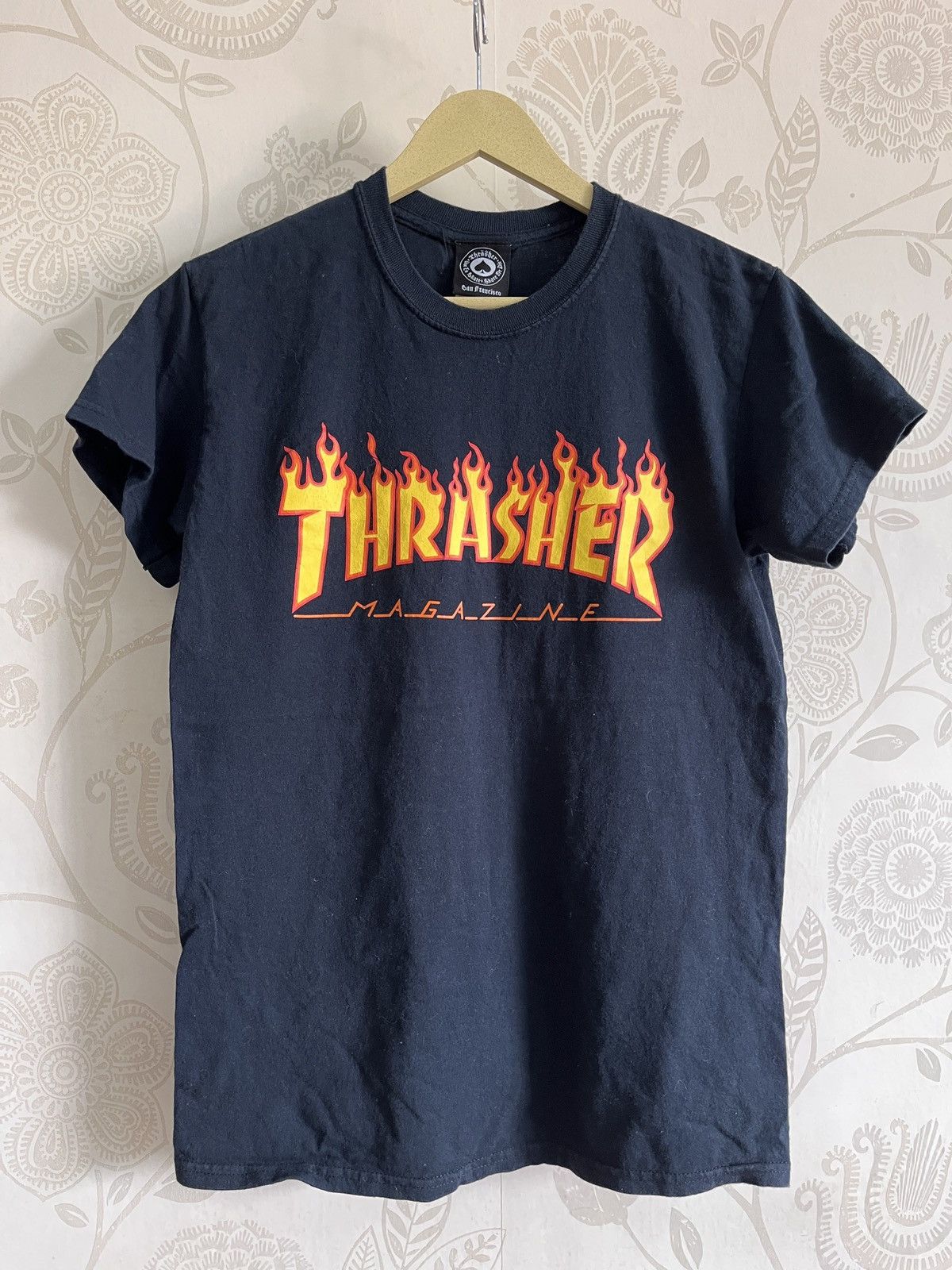 Gildan thrasher shop