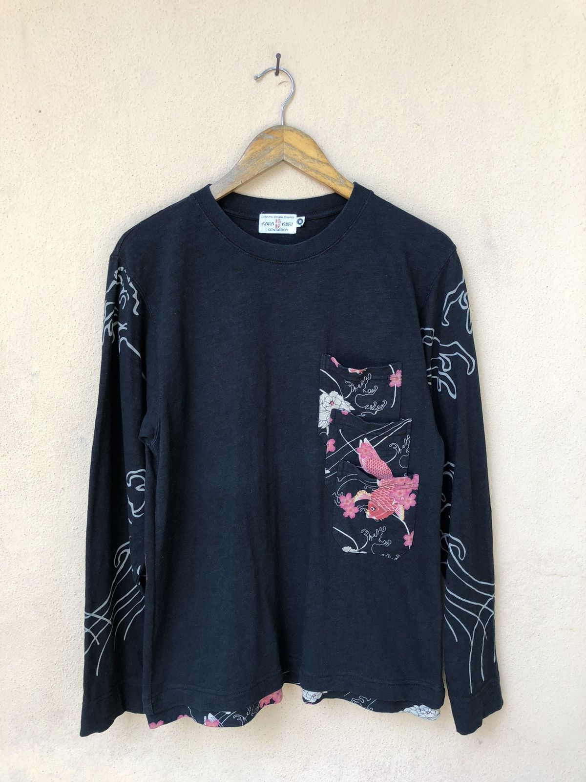 Japanese Brand Rare 3pockets Karakuri Koi Fish Overprint Long Sleeve Size US M / EU 48-50 / 2 - 2 Thumbnail
